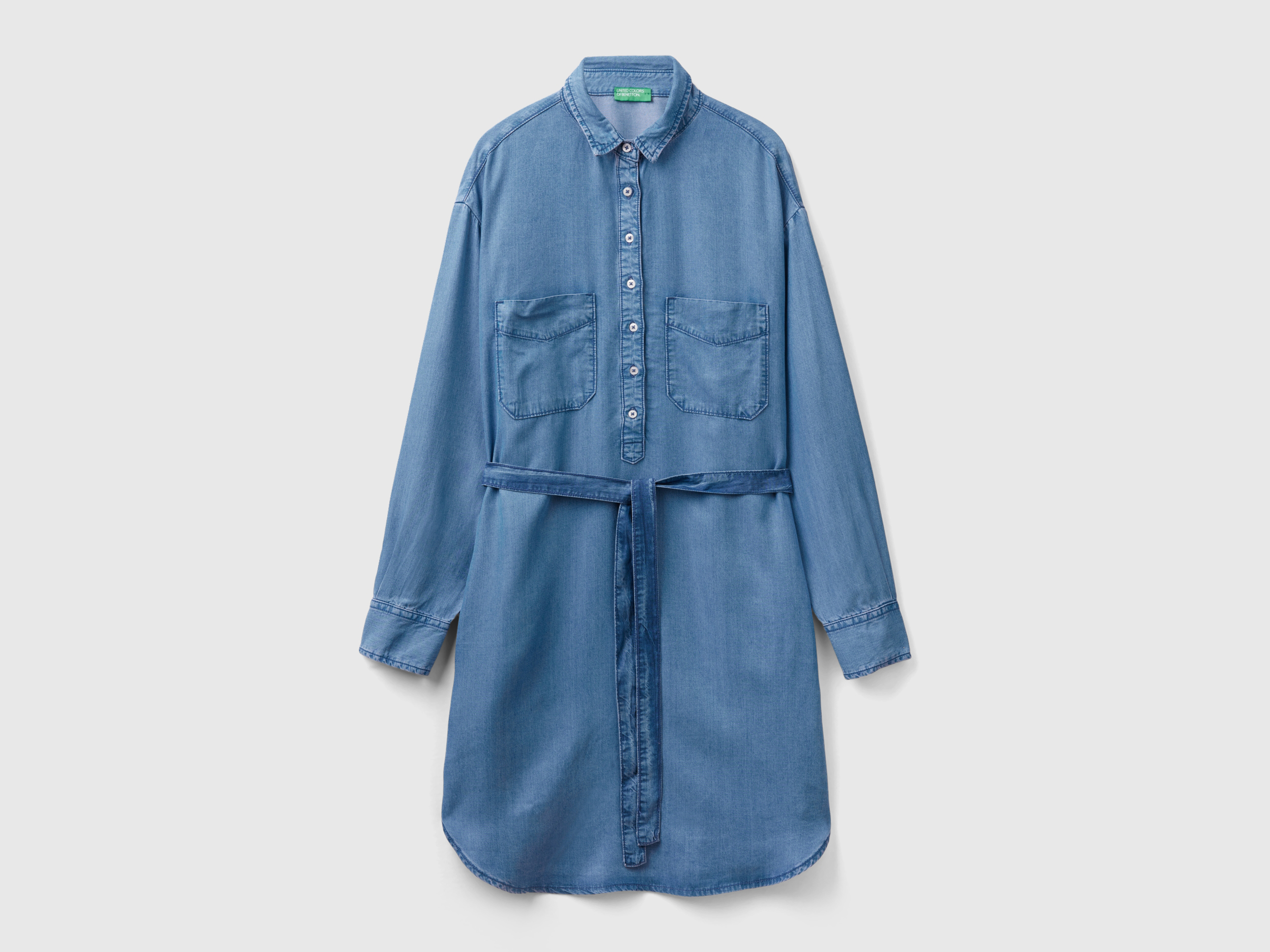 Robe chemisier courte en viscose Robe chemisier courte en viscose