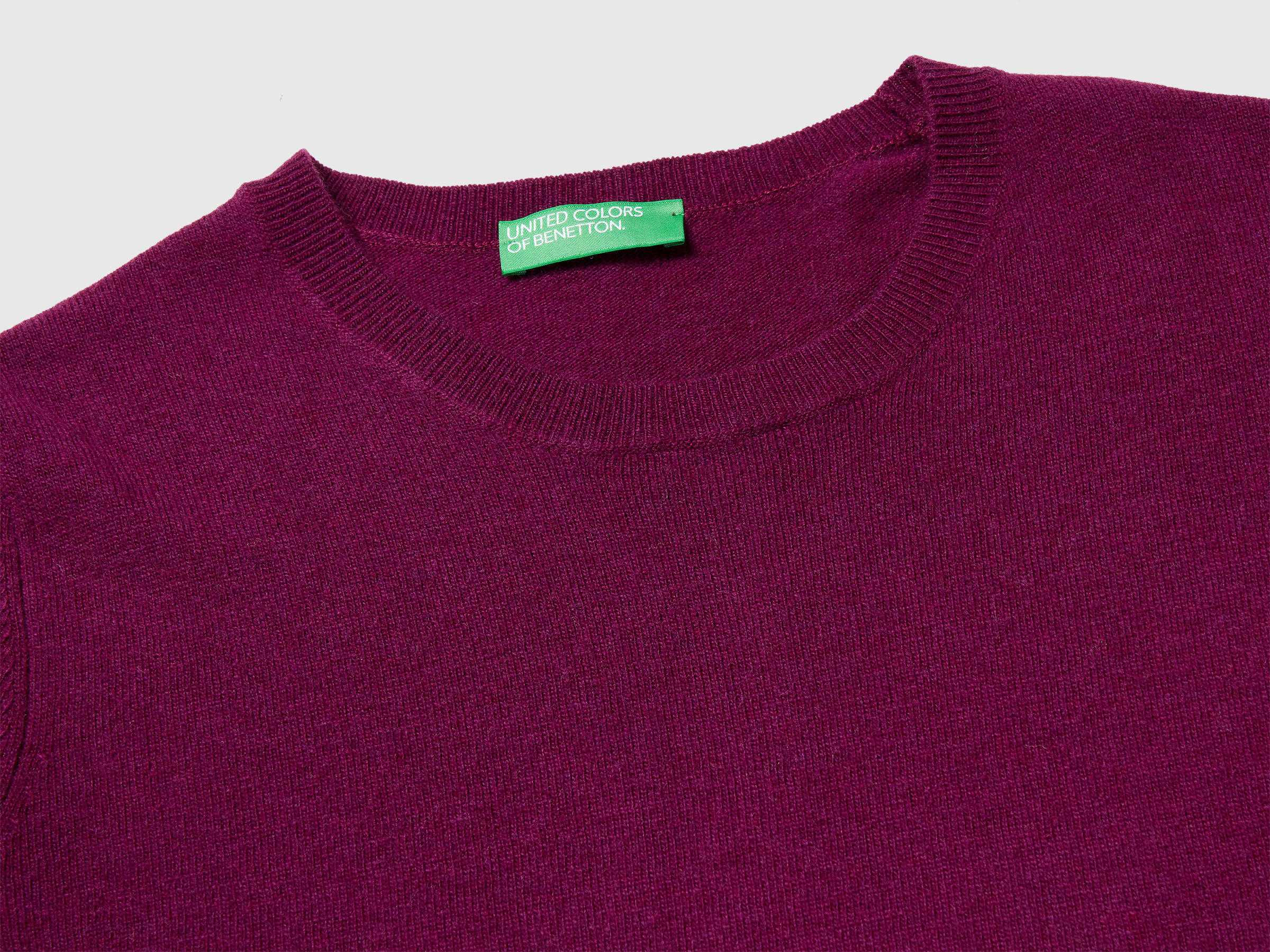Pull violet à manches courtes en pure laine mérinos – Image 3