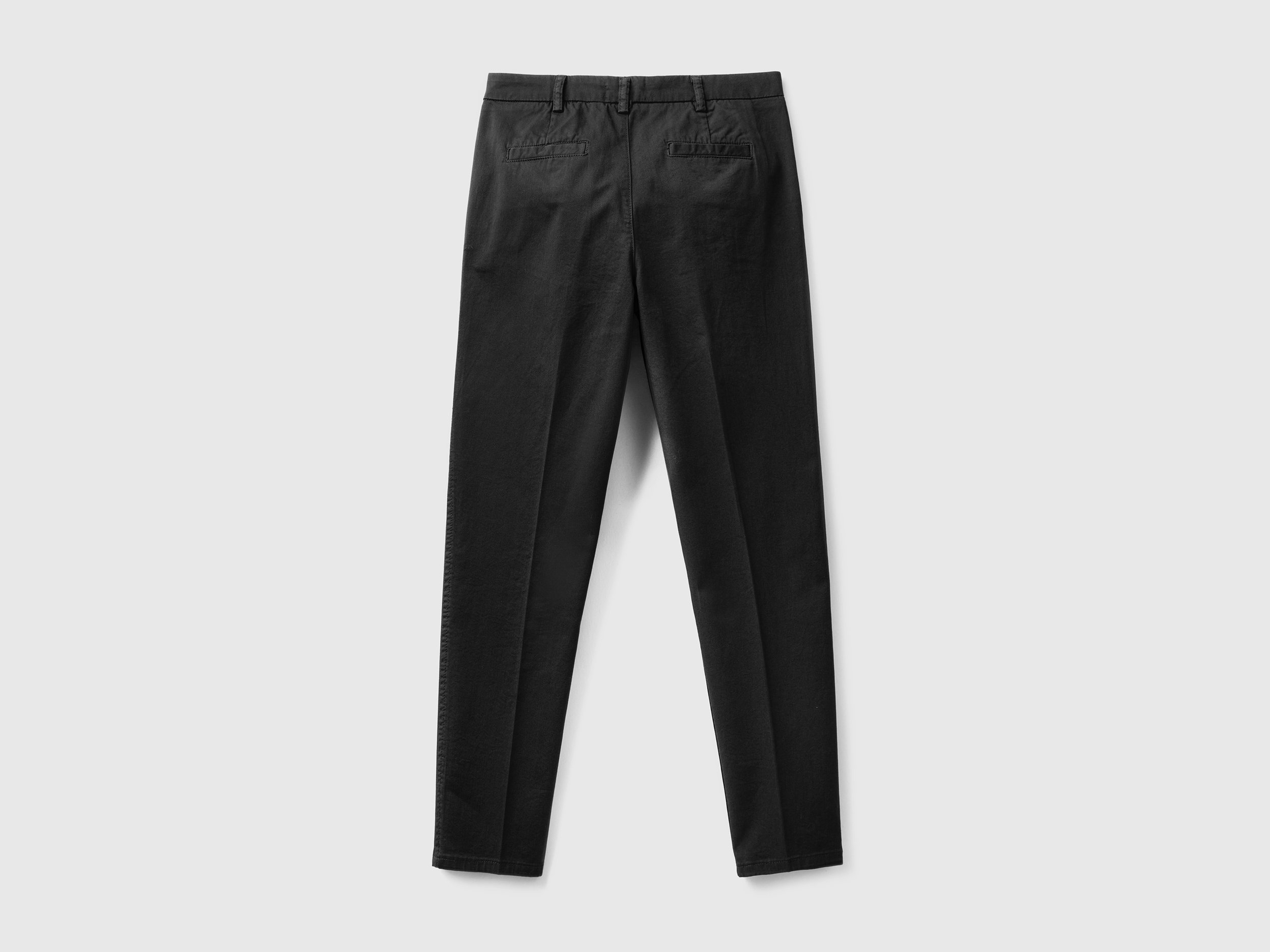 Chino coupe slim en coton noir – Image 2