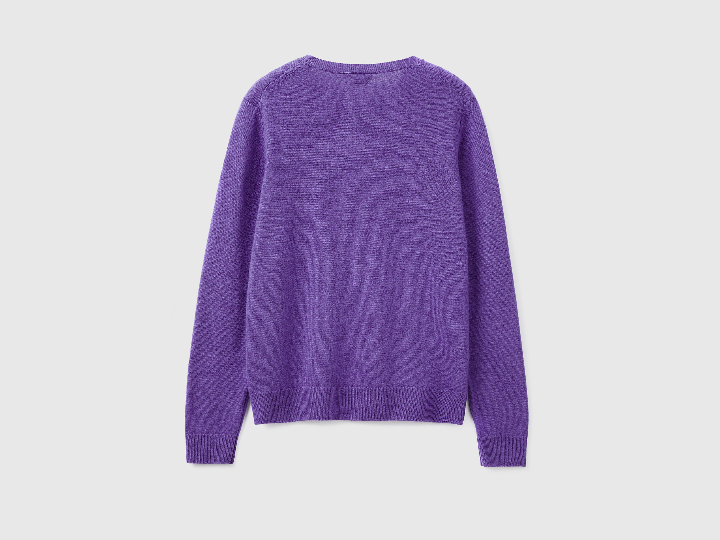 Gilet violet à col rond en pure laine mérinos – Image 2