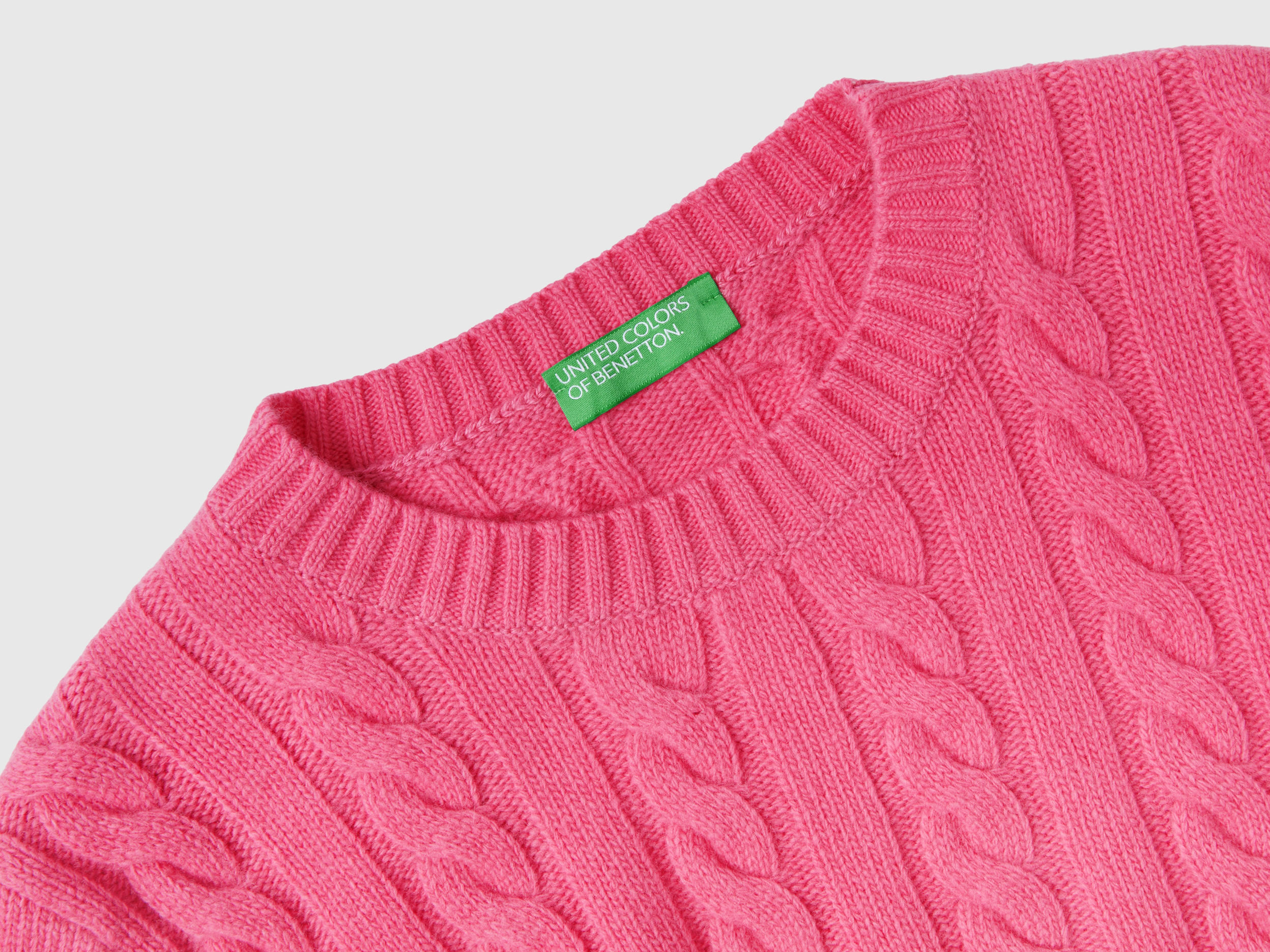 Pull cropped torsadé – Image 3