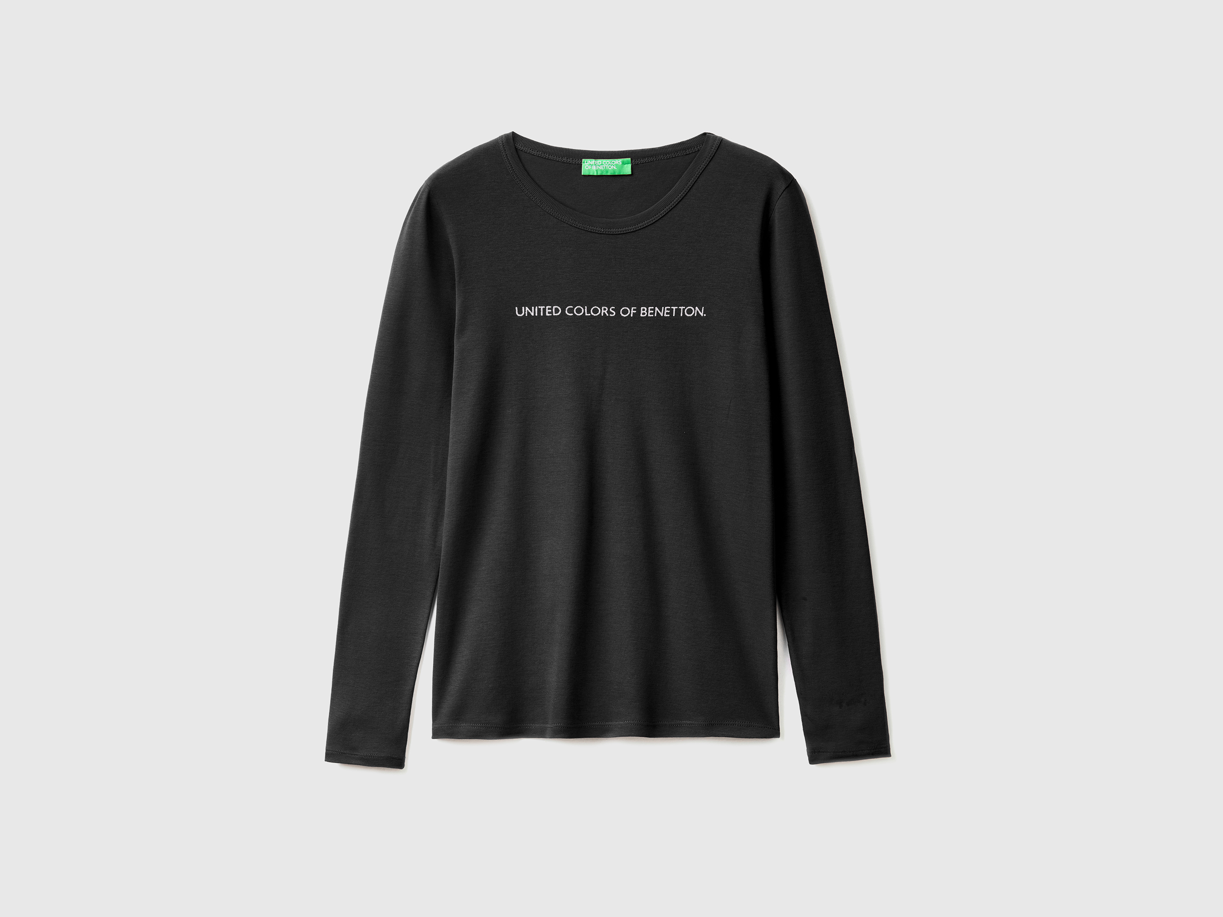 T-shirt noir manches longues 100 % coton T-shirt noir manches longues 100 % coton