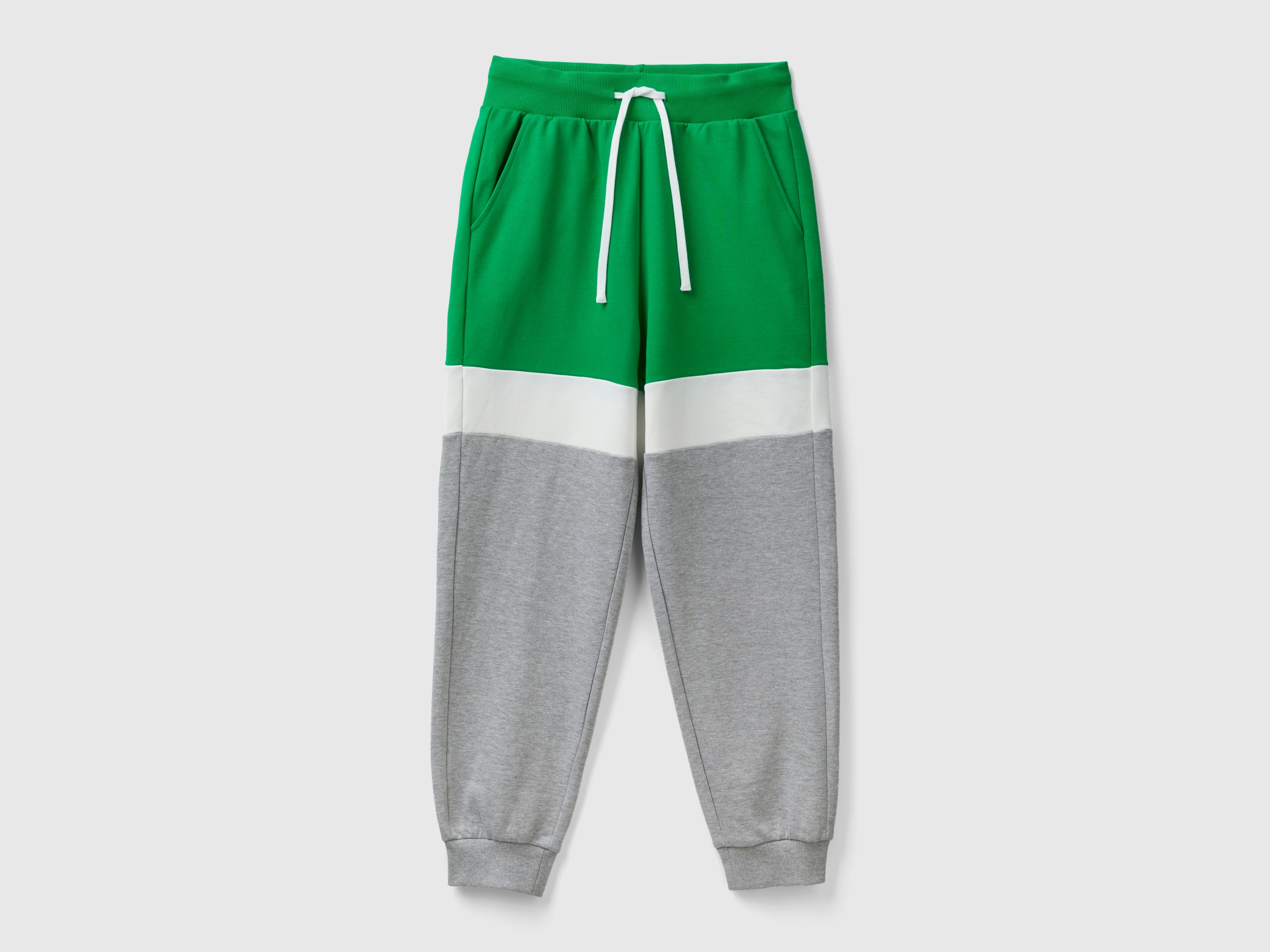 Jogger vert et gris clair Jogger vert et gris clair