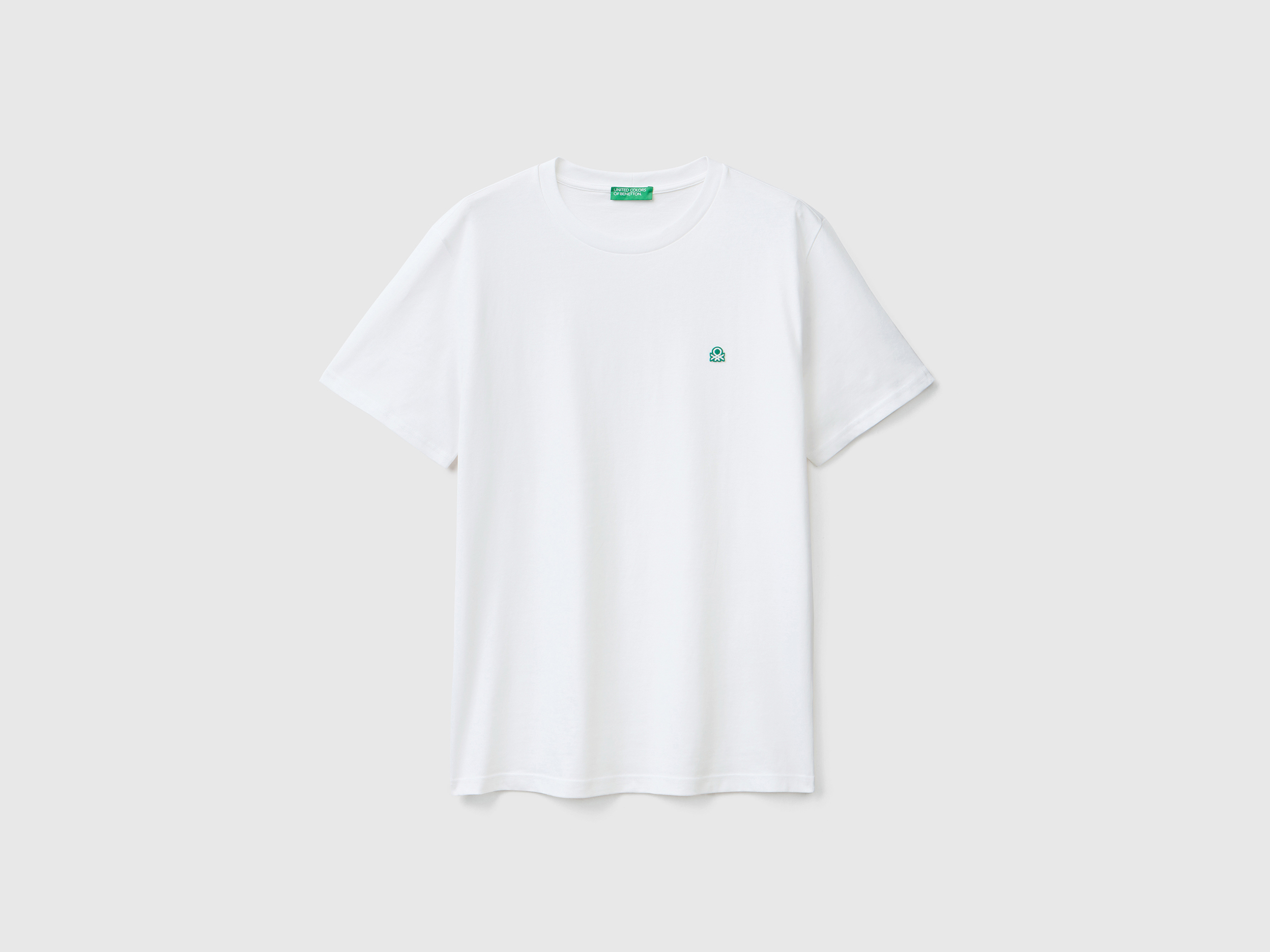 T-shirt basique en 100 % coton bio T-shirt basique en 100 % coton bio