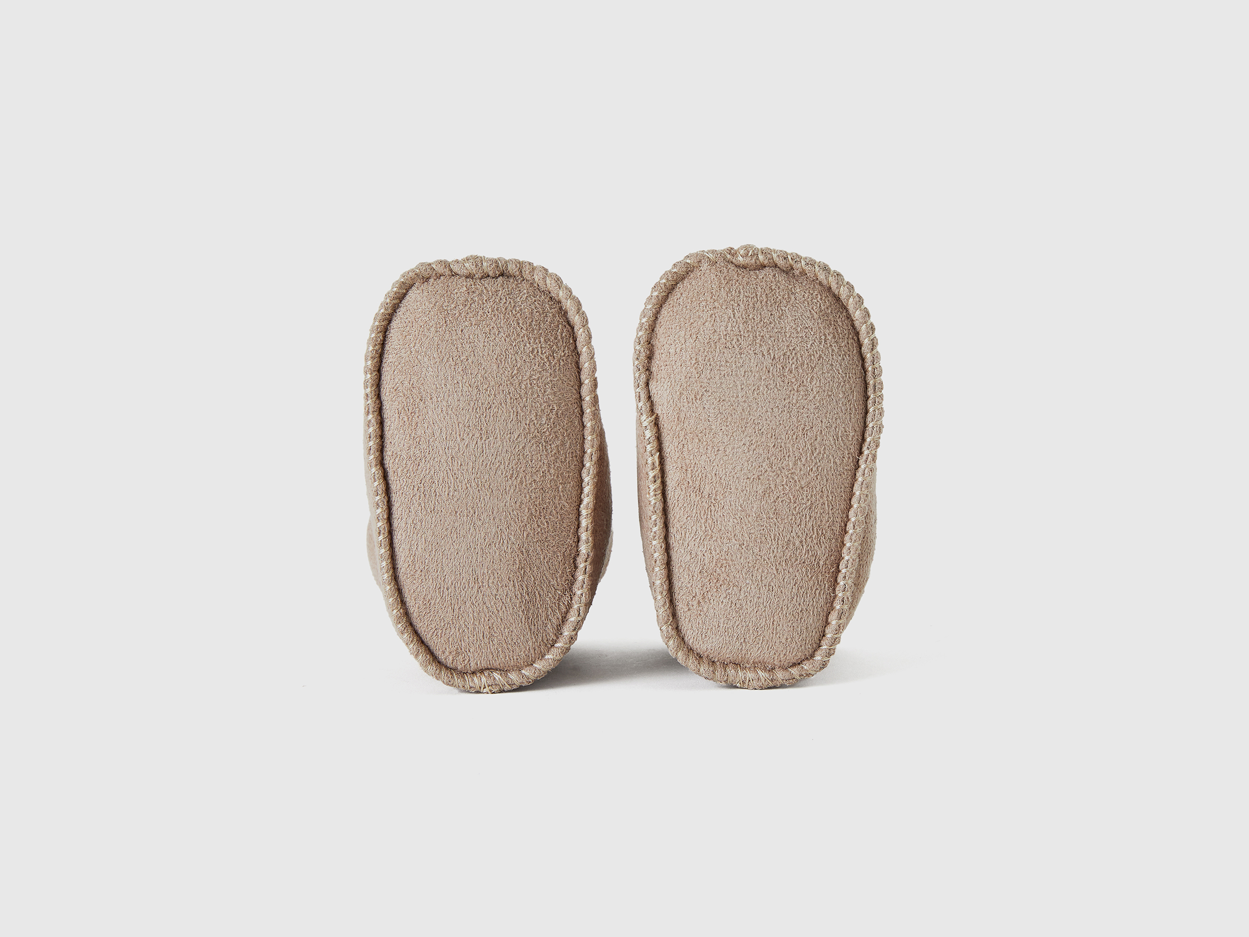 Chaussons effet suédé – Image 2