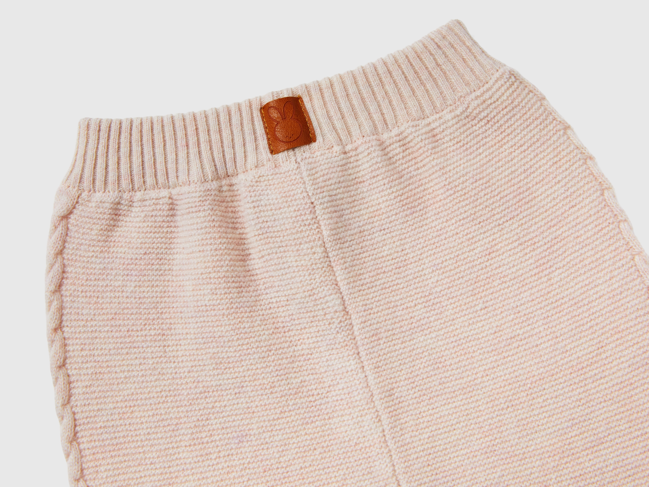 Pantalon torsadé en laine recyclée mélangée – Image 3