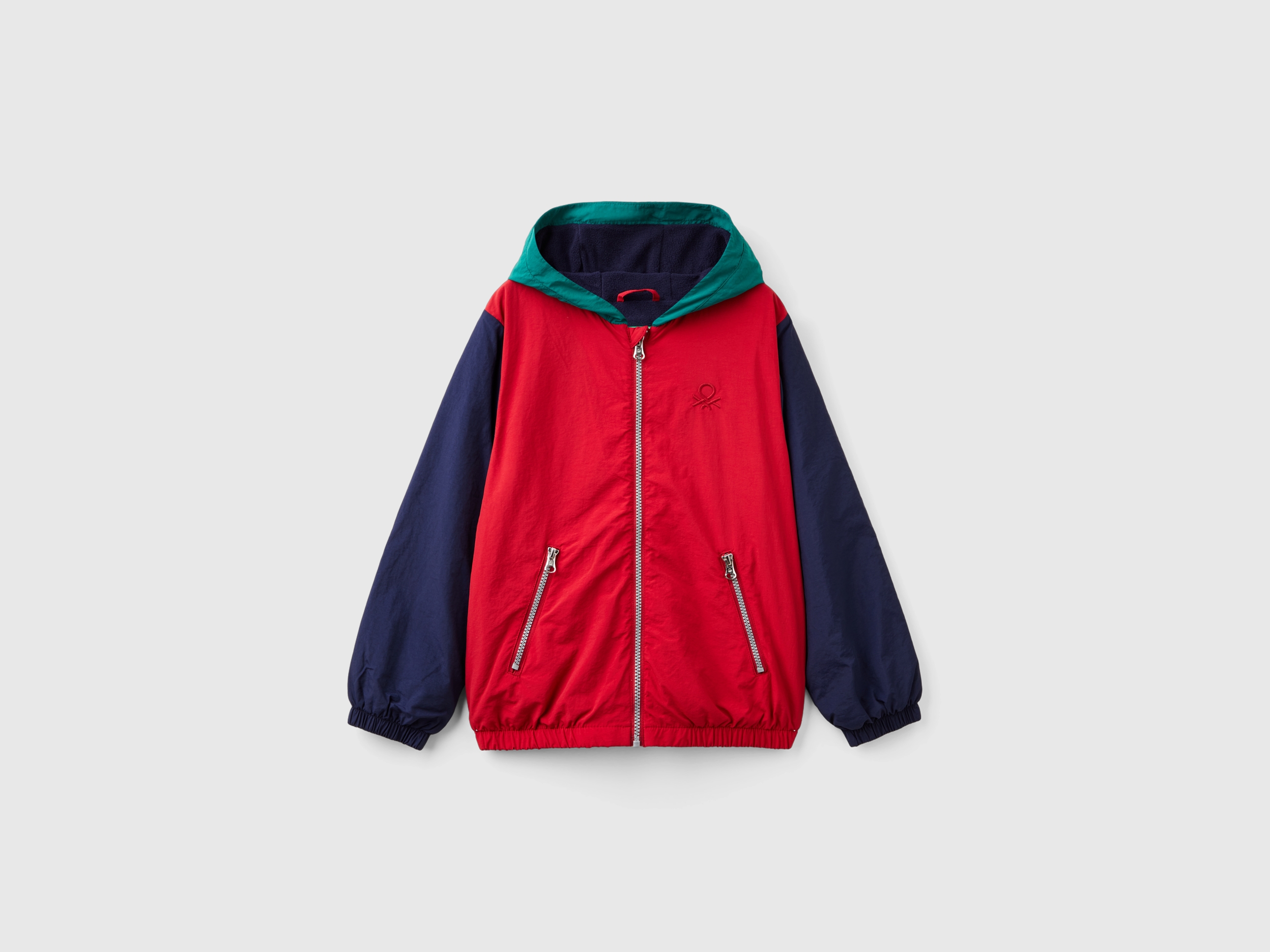 Blouson en nylon à capuche Blouson en nylon à capuche
