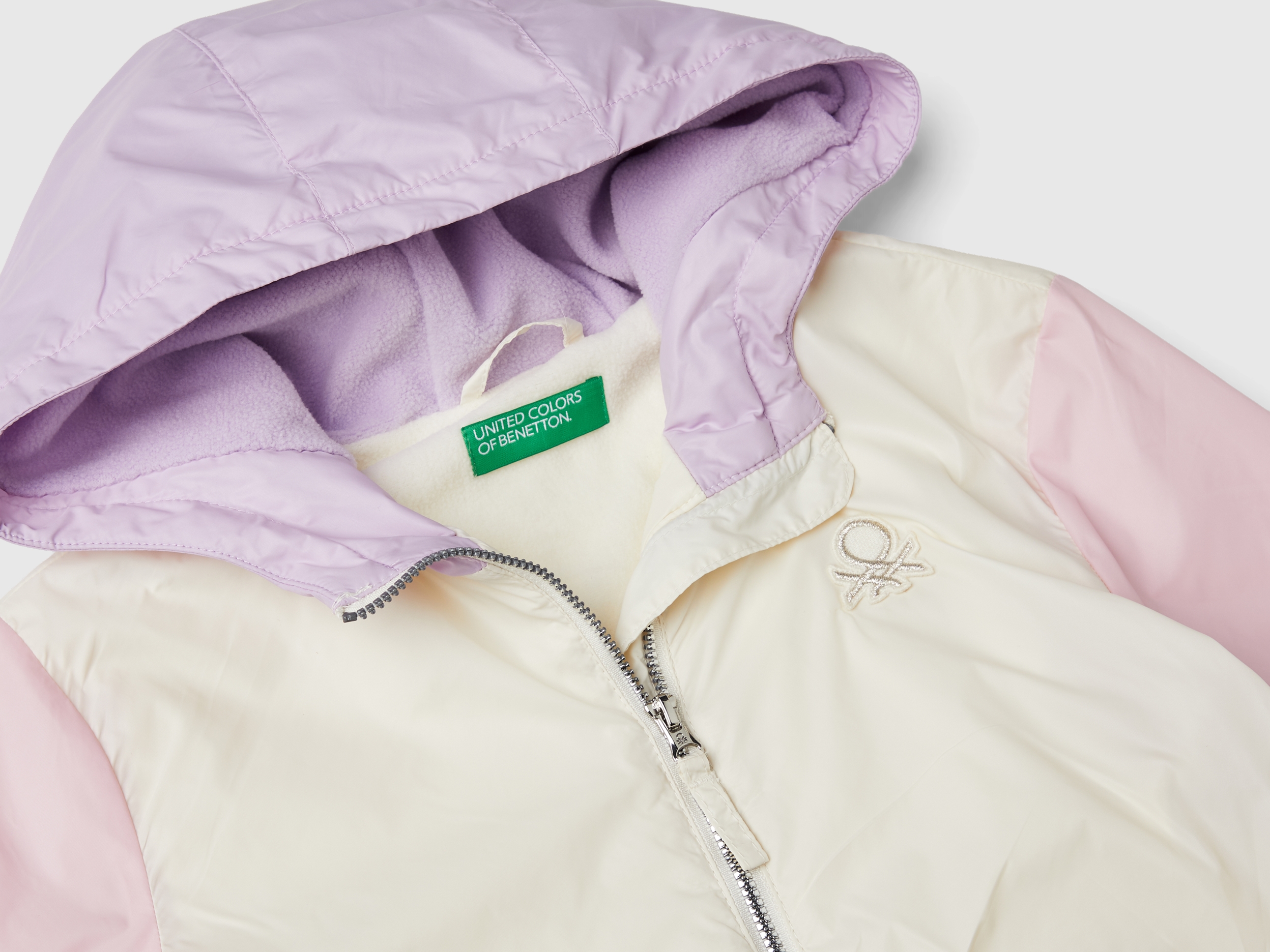 Blouson satiné zippé à capuche – Image 3