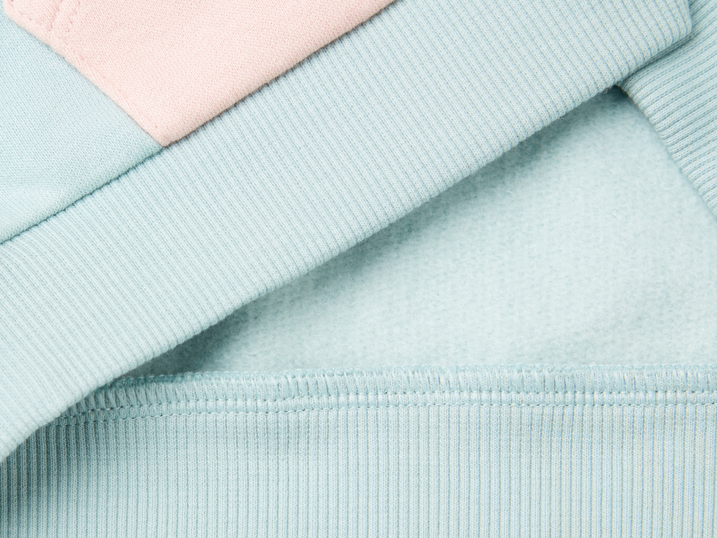 Sweat-shirt avec fermeture éclair et paillettes – Image 3