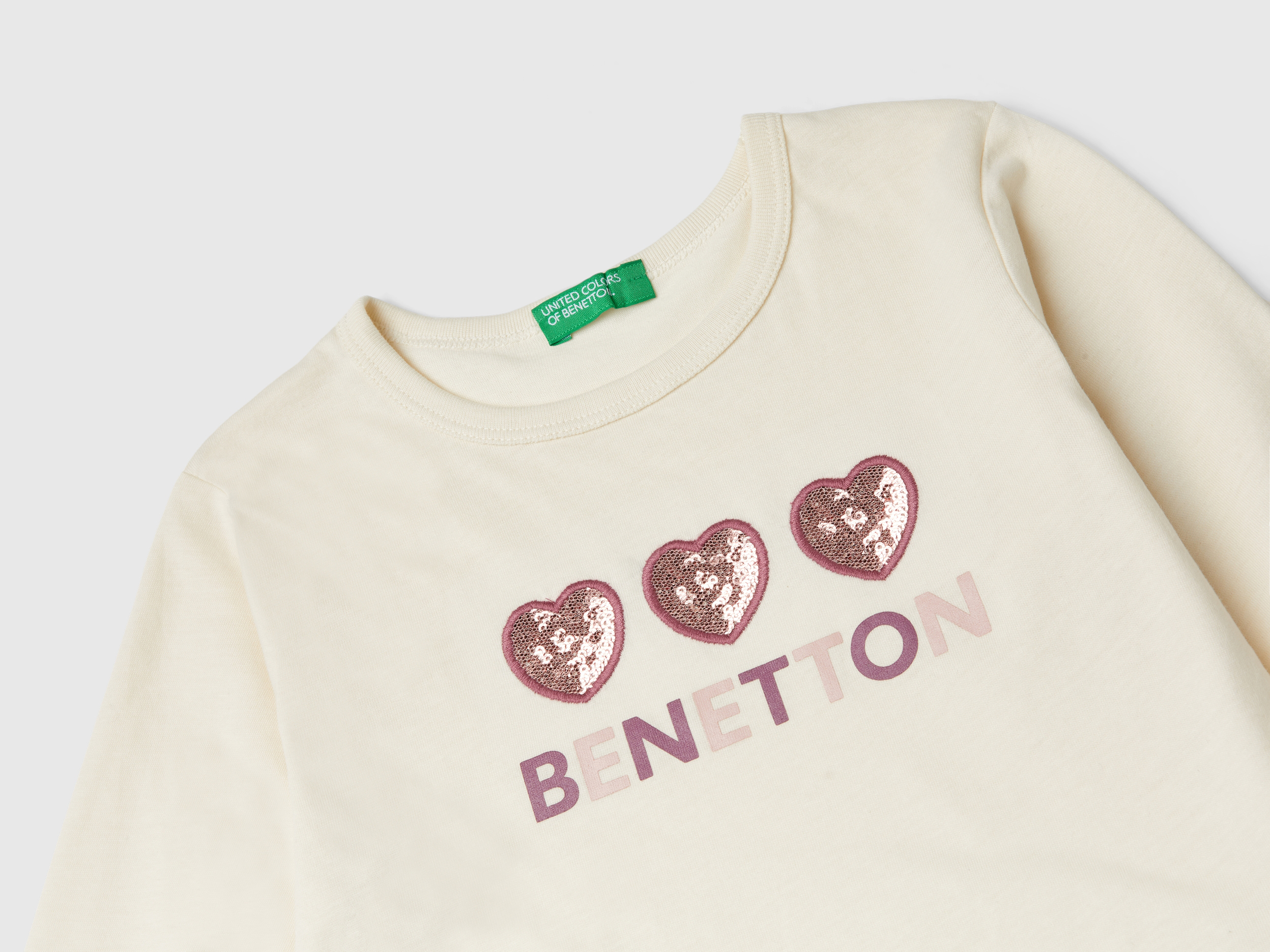 T-shirt avec imprimé et paillettes – Image 3