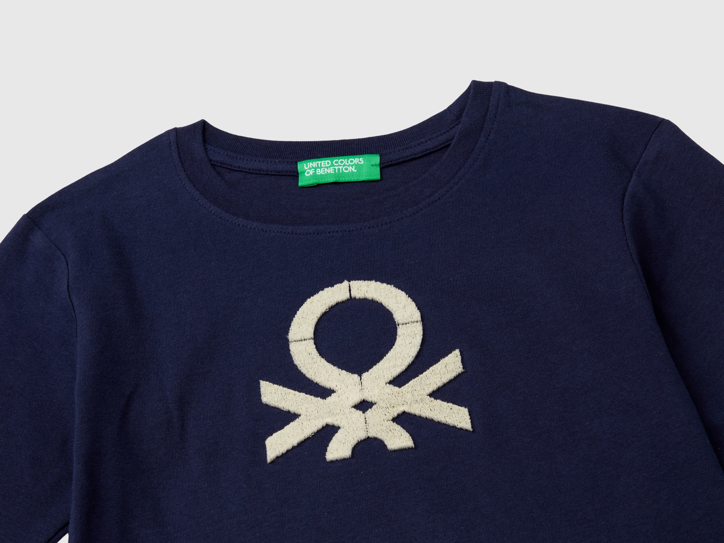 T-shirt avec broderie d'un logo en coton bio – Image 3
