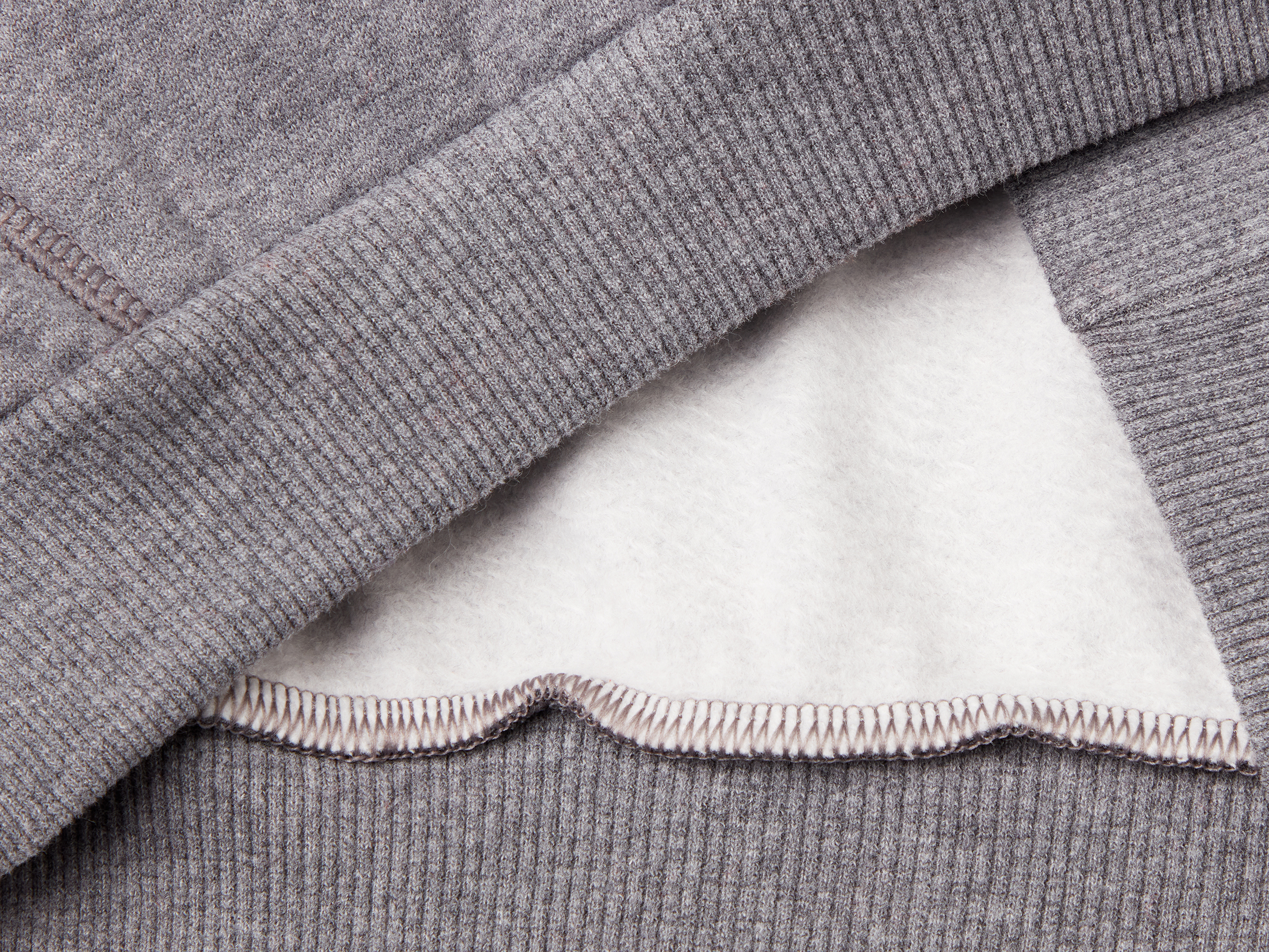 Sweat-shirt chaud avec poche kangourou – Image 3