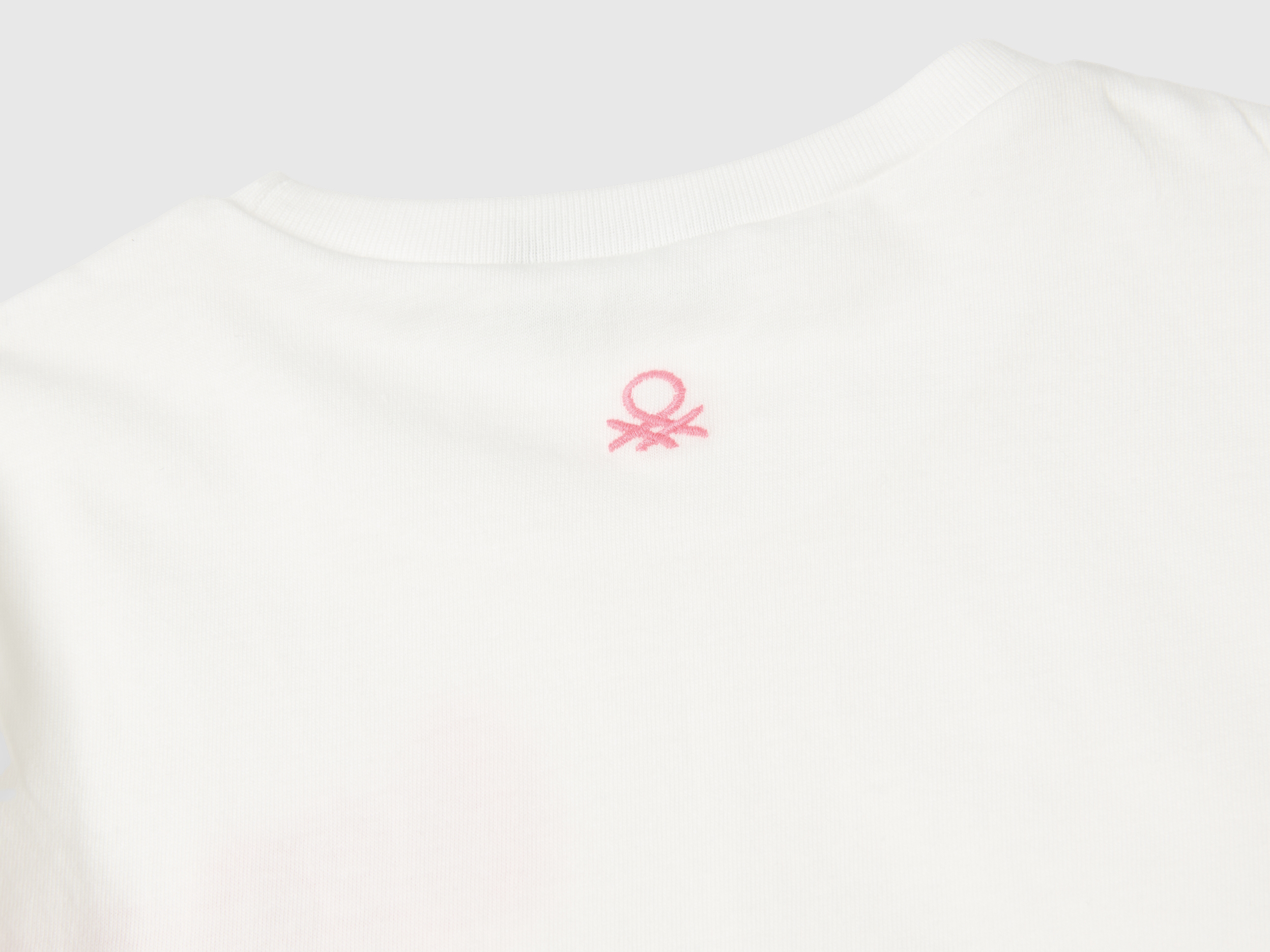 T-shirt en coton bio à imprimé pailleté – Image 3