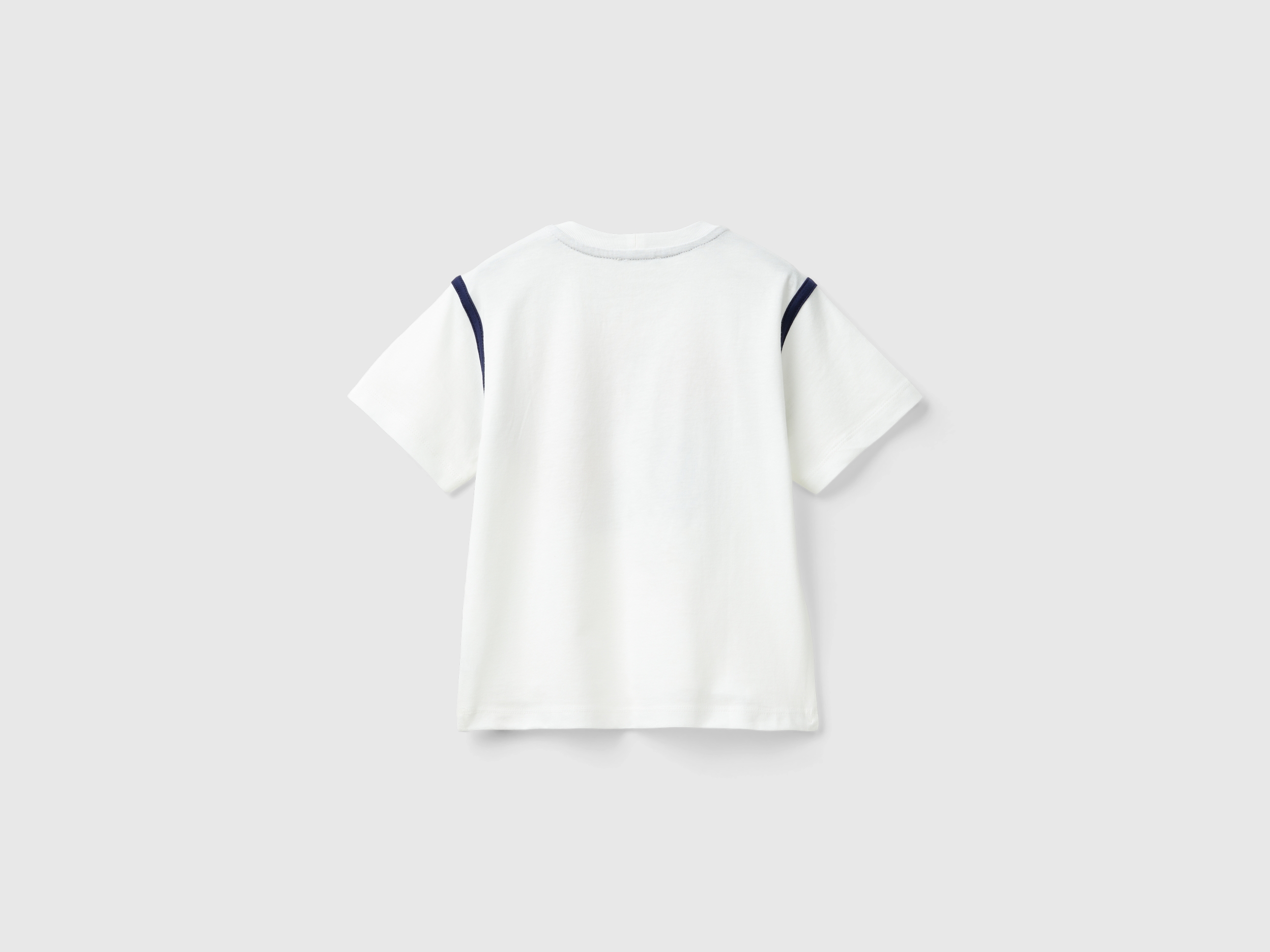 T-shirt à imprimé graffiti en coton bio – Image 2