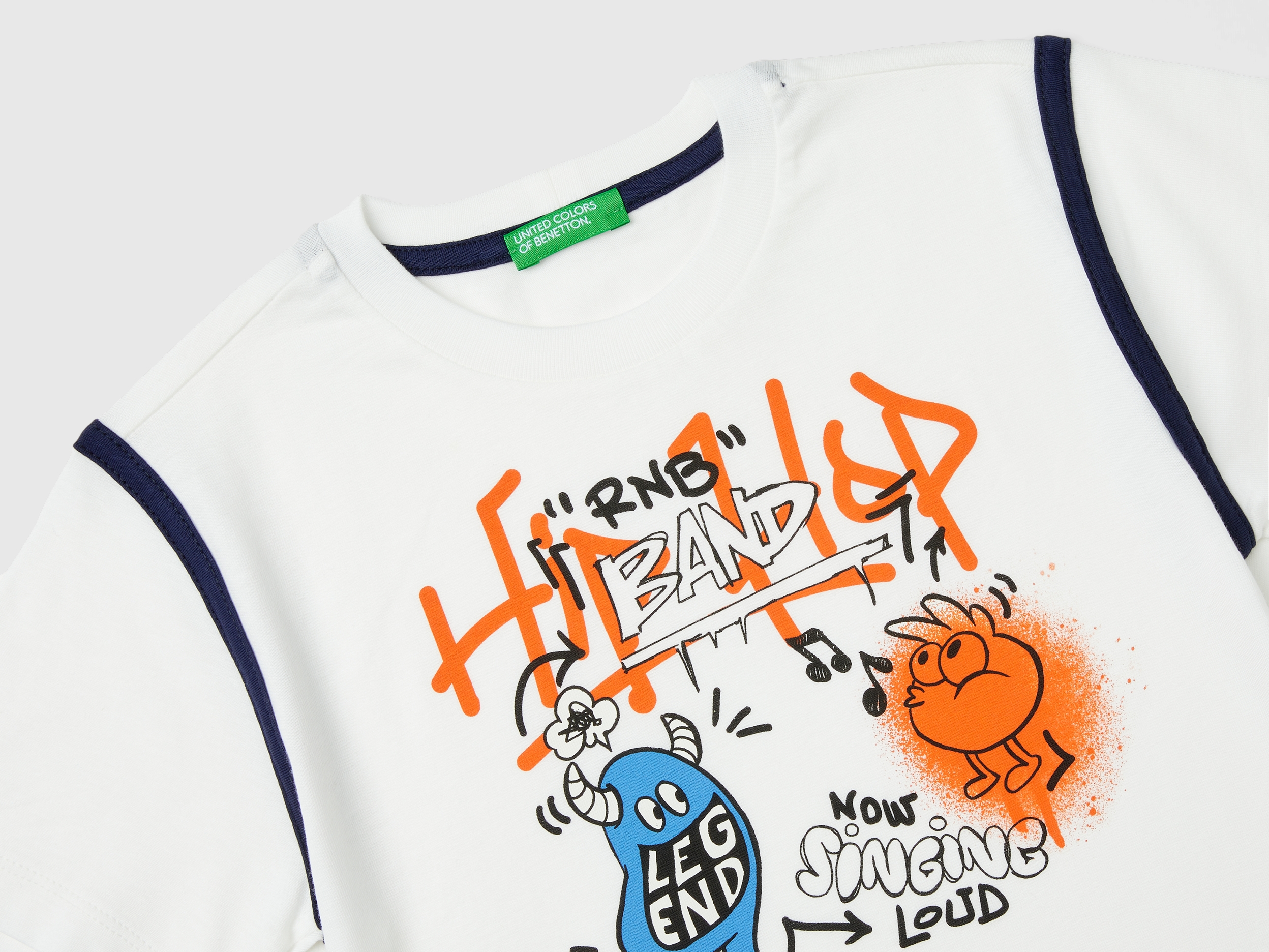 T-shirt à imprimé graffiti en coton bio – Image 3