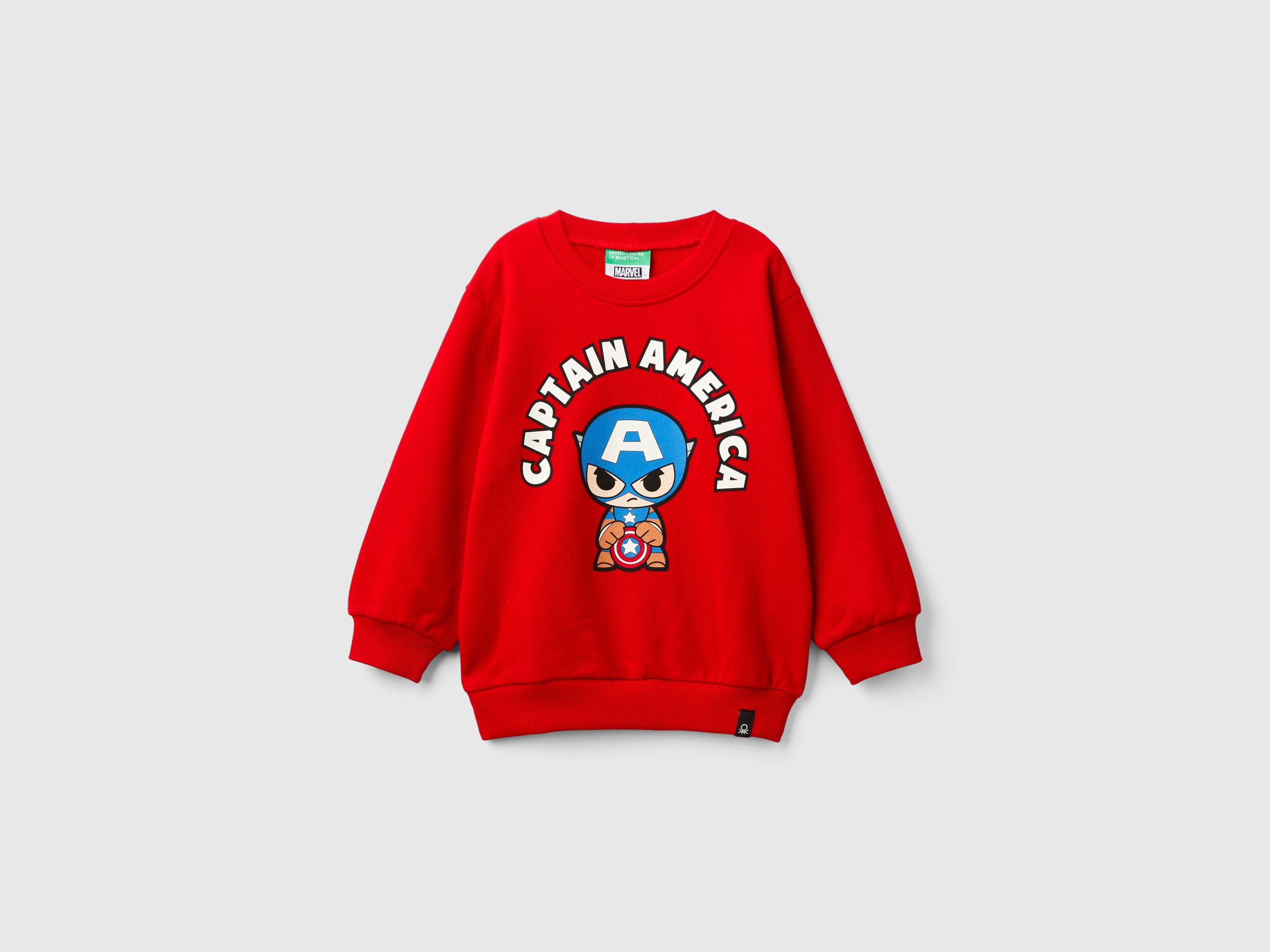 Sweat-shirt rouge ©Marvel Captain America Sweat-shirt rouge ©Marvel Captain America
