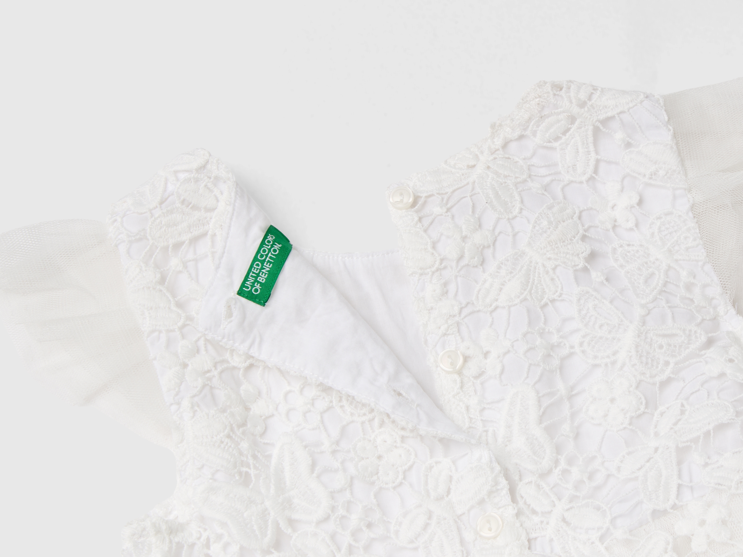 Robe en tulle et macramé – Image 2