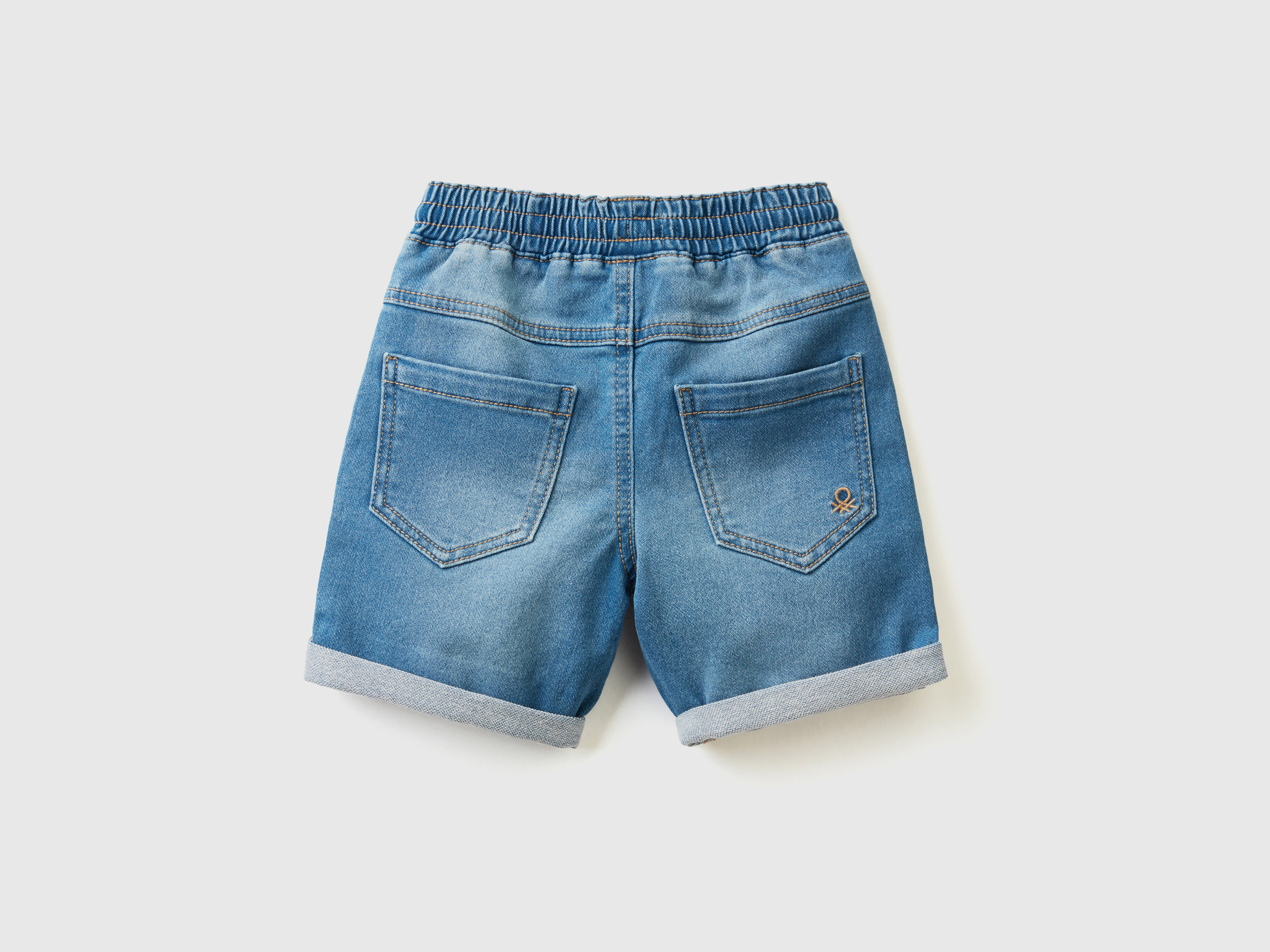 Short en denim extensible – Image 2
