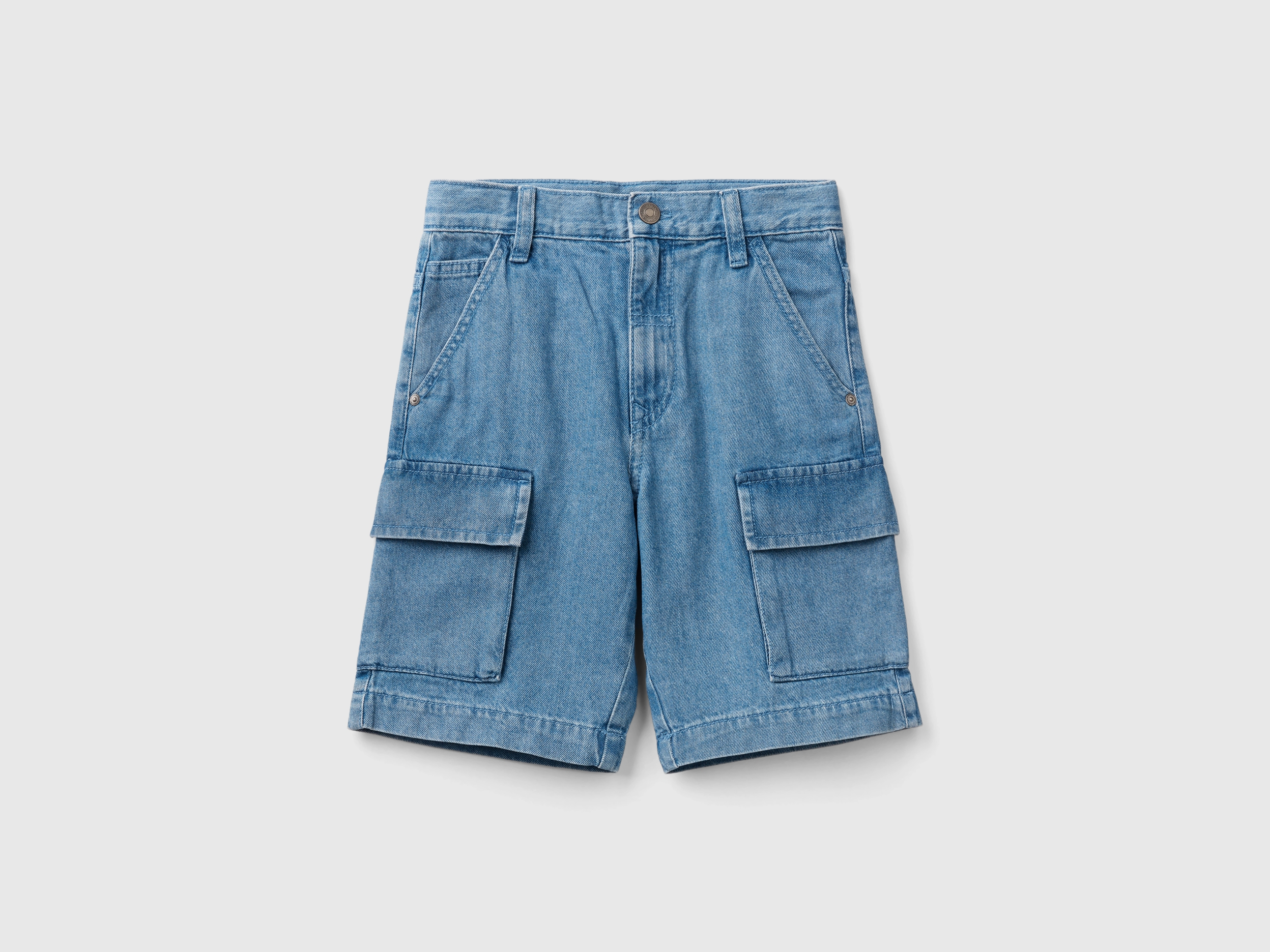Bermuda cargo en jeans léger Bermuda cargo en jeans léger