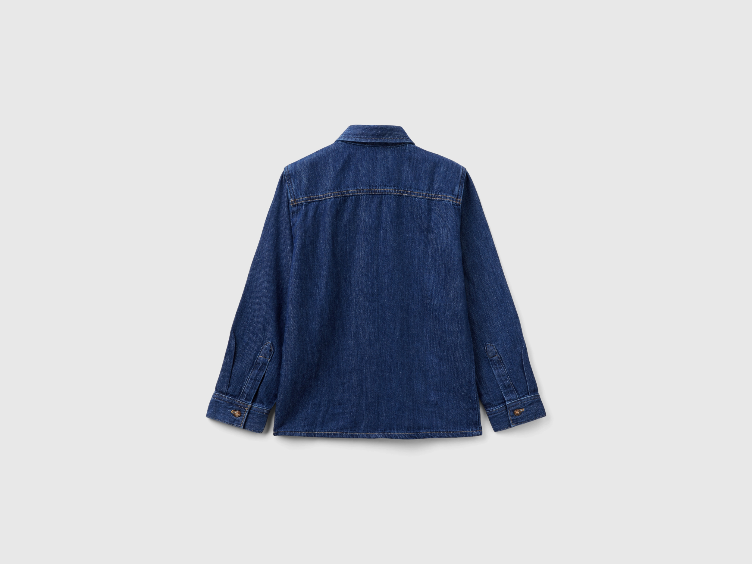 Chemise légère en jeans – Image 2