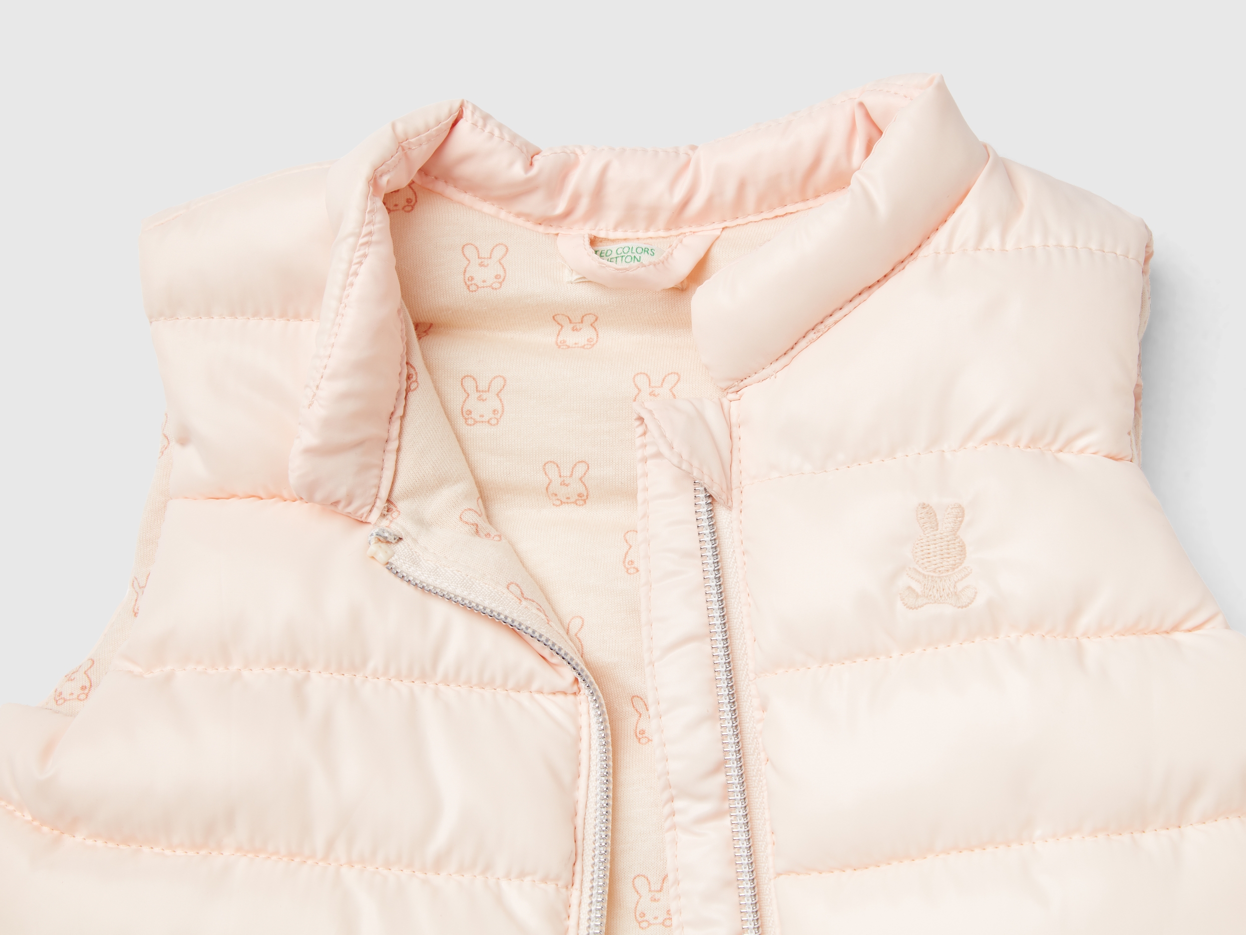 Veste sans manches rembourrée en tissu technique – Image 2