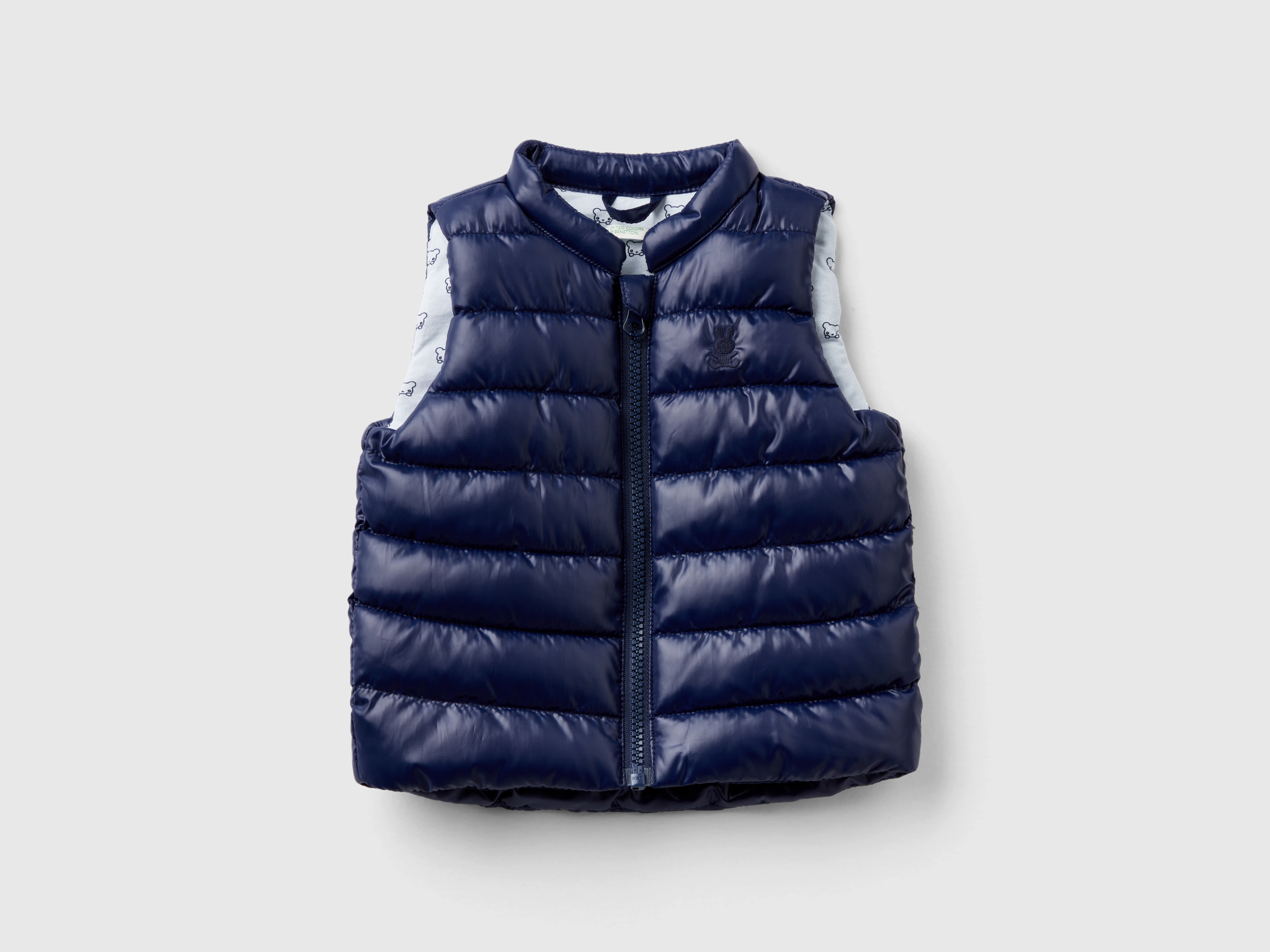Veste sans manches rembourrée en tissu technique Veste sans manches rembourrée en tissu technique