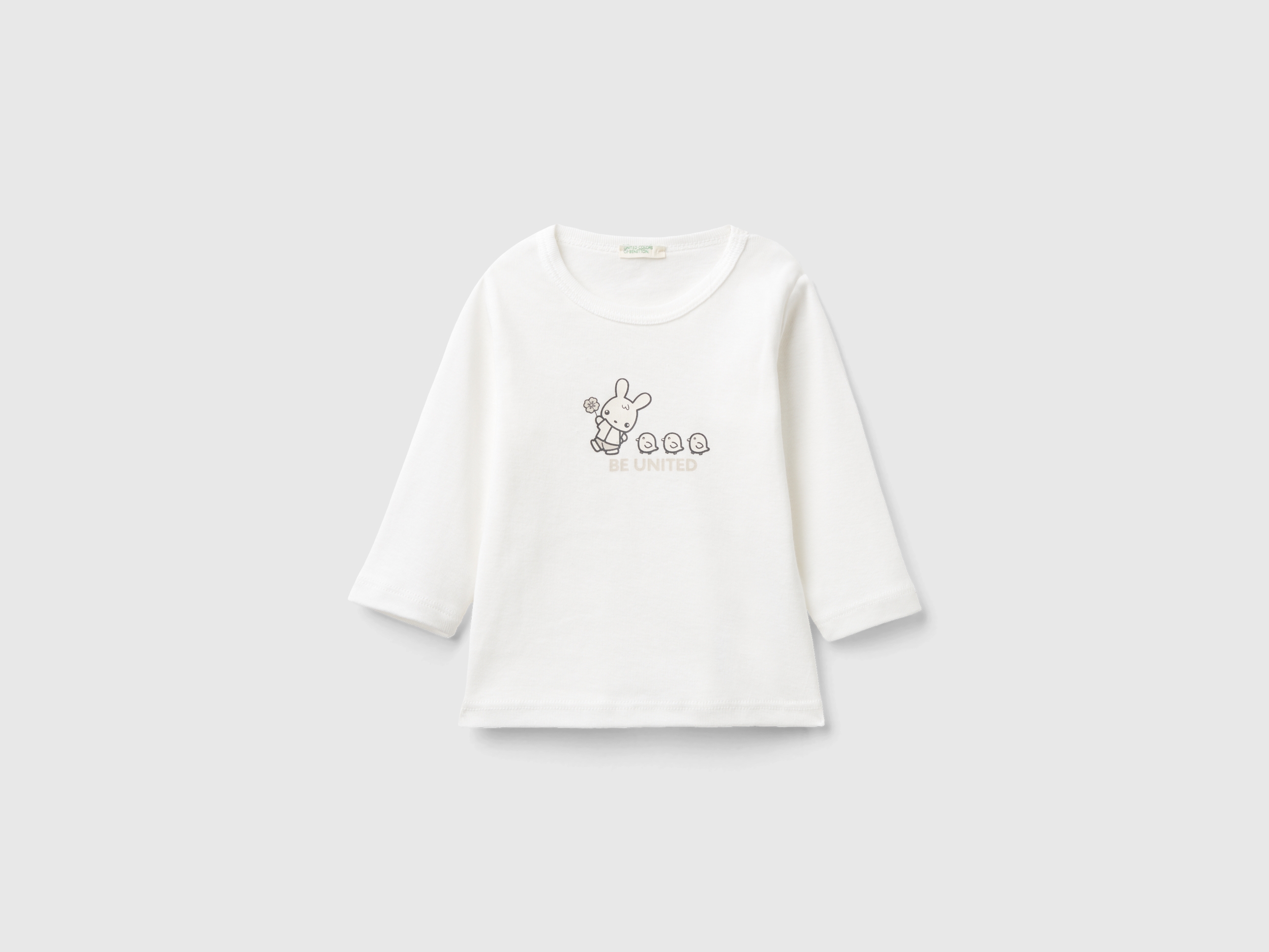 T-shirt à manches longues en 100 % coton bio T-shirt à manches longues en 100 % coton bio