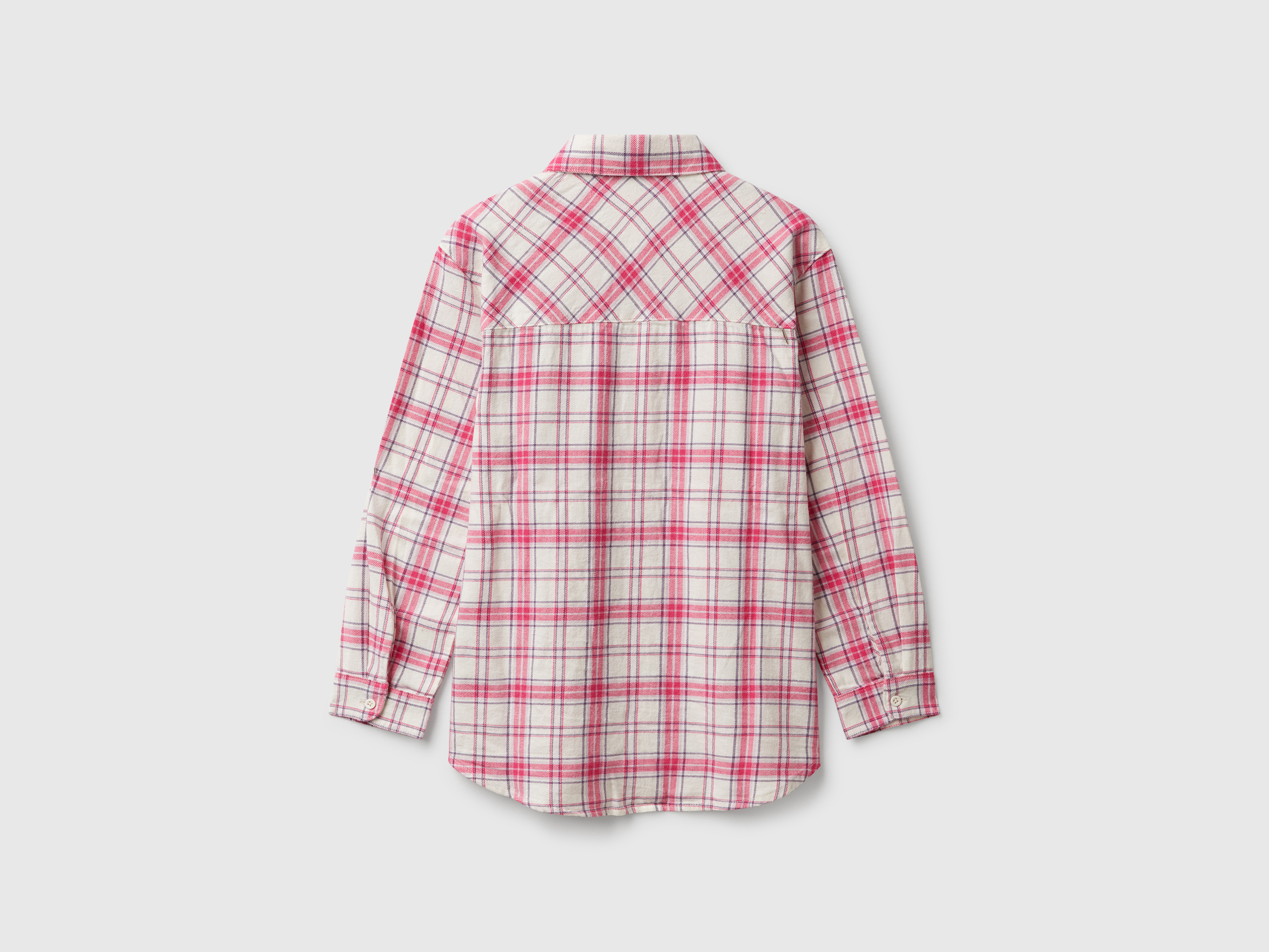 Chemise à carreaux avec poches – Image 2