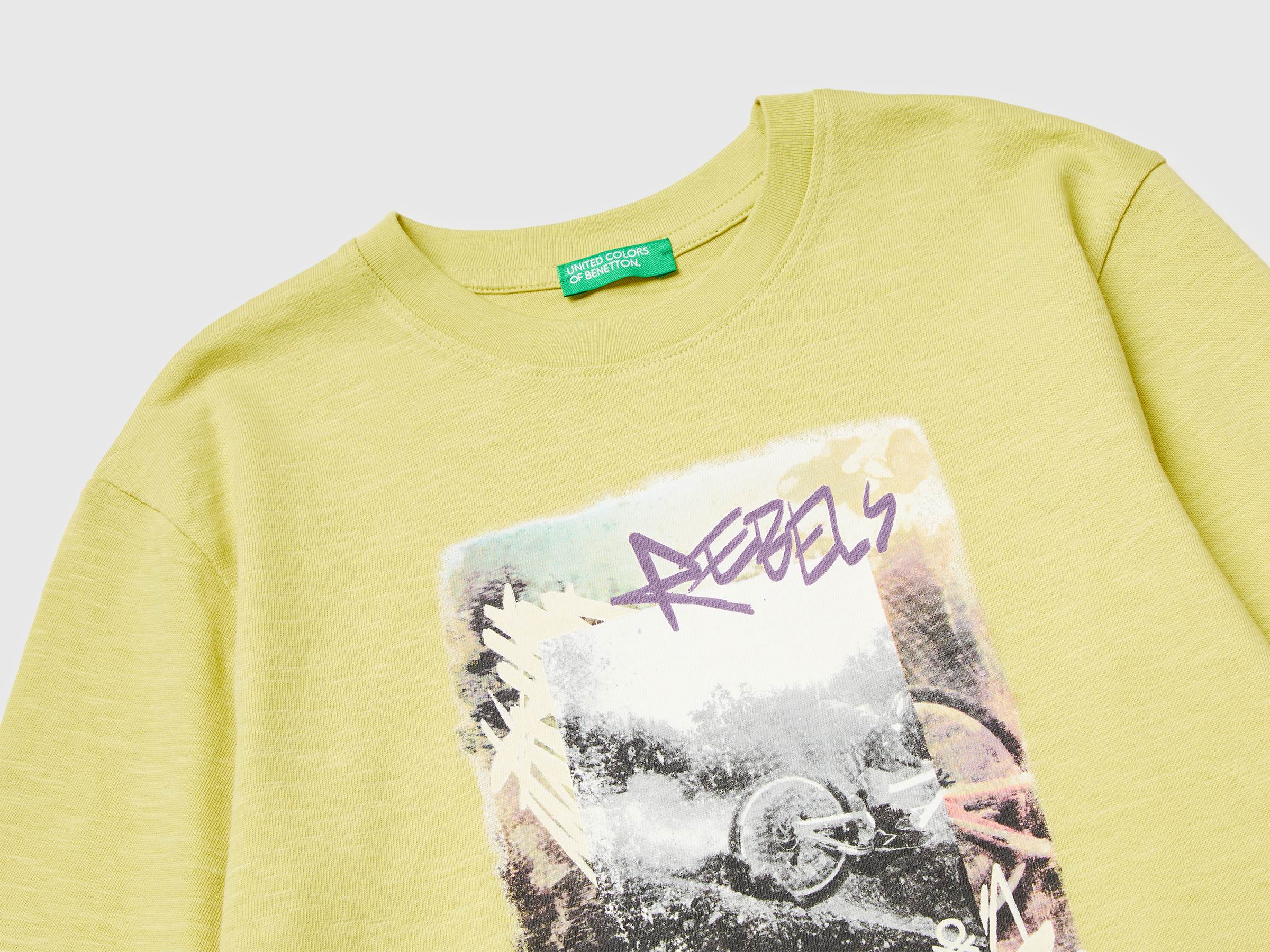 T-shirt avec imprimé devant et derrière – Image 3