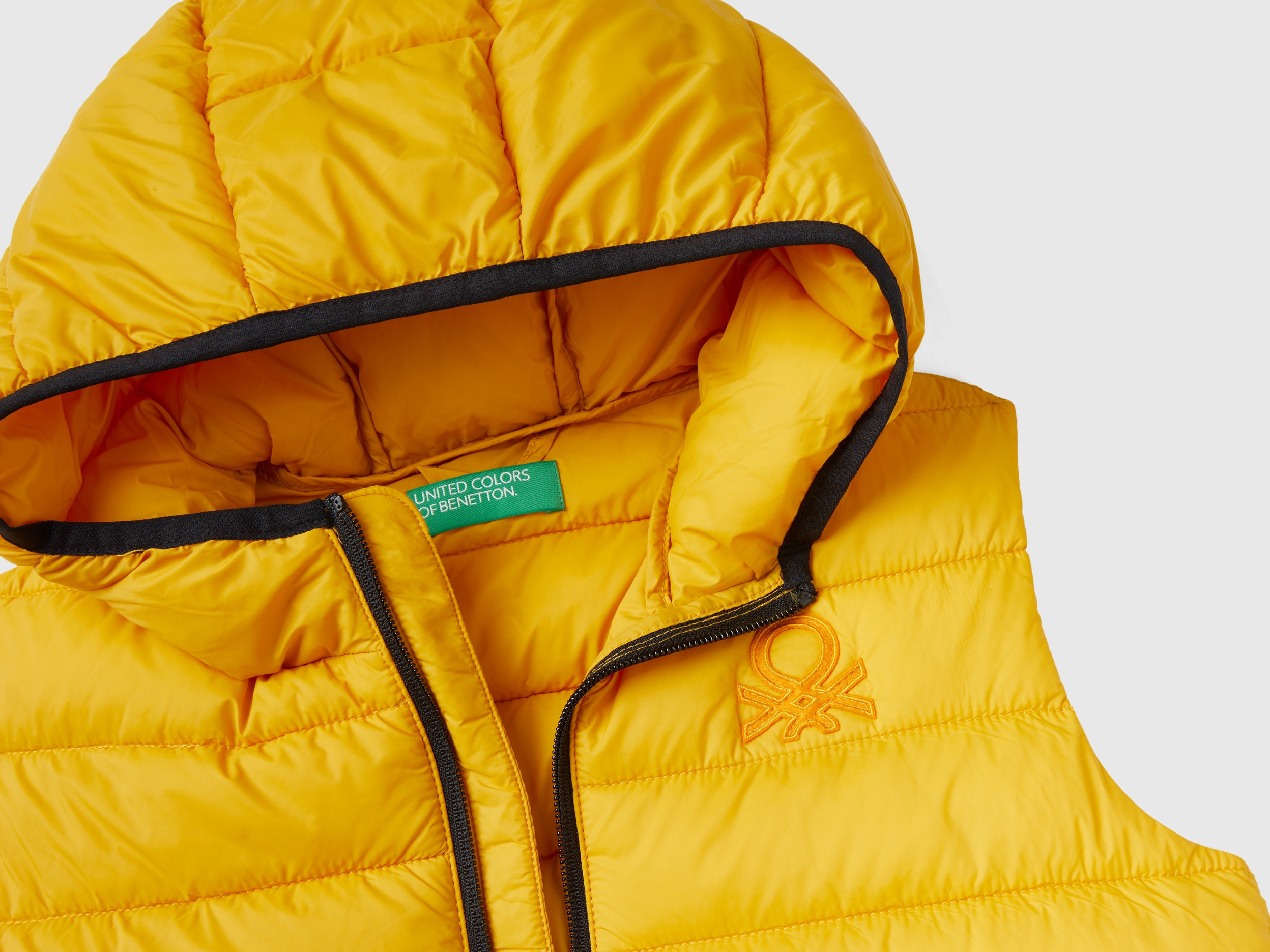 Veste sans manches rembourrée à capuche – Image 3