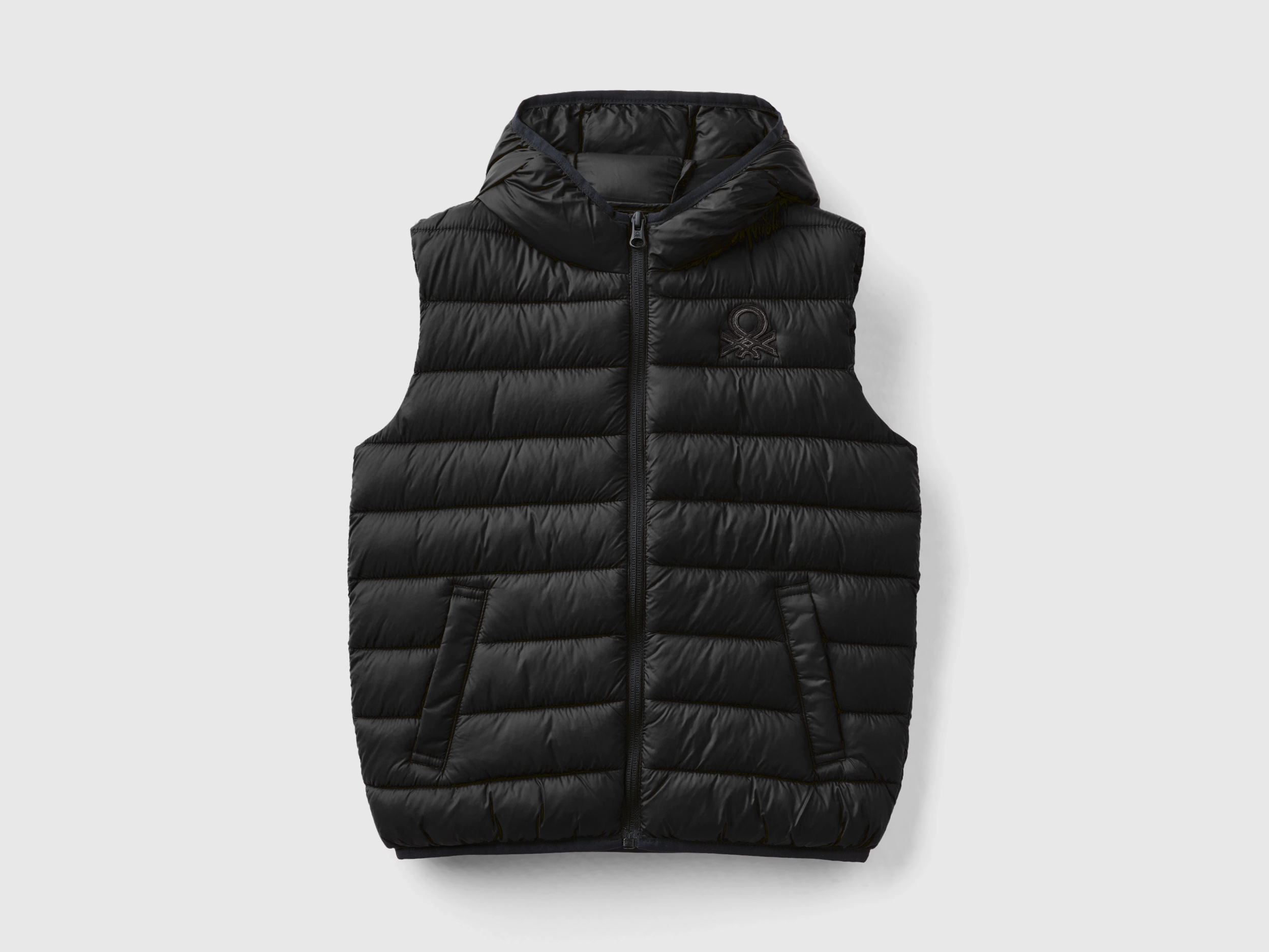 Veste sans manches rembourrée à capuche Veste sans manches rembourrée à capuche