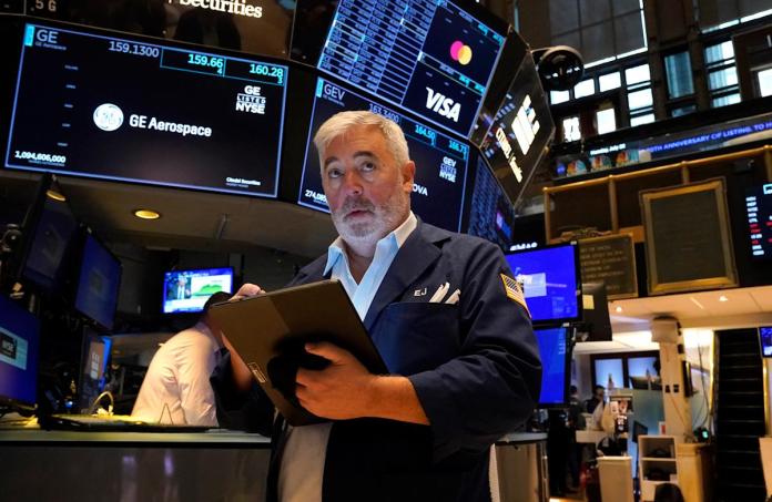 Nasdaq, S&P 500, Dow set for gains as investors embrace Apple earnings Nasdaq, S&P 500, Dow set for gains as investors embrace Apple earnings
