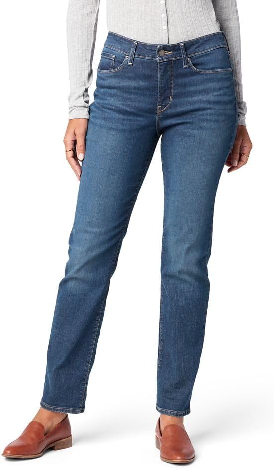 Levi Strauss Signature Gold Women’s Curvy Totally...