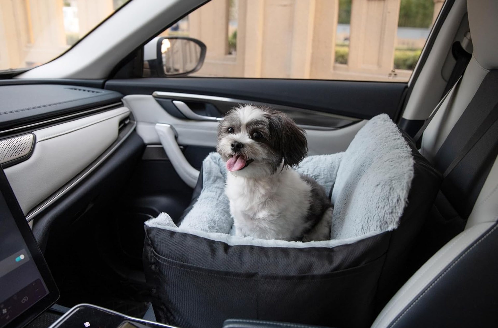 Best Pet Supplies Dog Pet Booster Seat, Dog Car Seats for Small Dogs & Medium Dogs, Soft Plush Cushion with Comfortable Bedding, Secure Straps, and Tall Pillow, Blac Best Pet Supplies Dog Pet Booster Seat, Dog Car Seats for Small Dogs & Medium Dogs, Soft Plush Cushion with Comfortable Bedding, Secure Straps, and Tall Pillow, Blac
