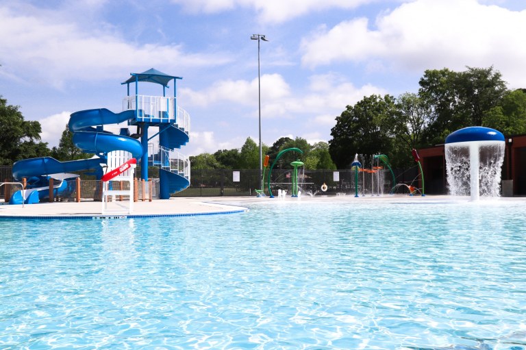 Cool off at these 19 pools and splash pads in Birmingham this summer Cool off at these 19 pools and splash pads in Birmingham this summer