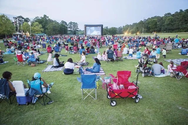 Spend your summer at these 5 outdoor movie spots Spend your summer at these 5 outdoor movie spots