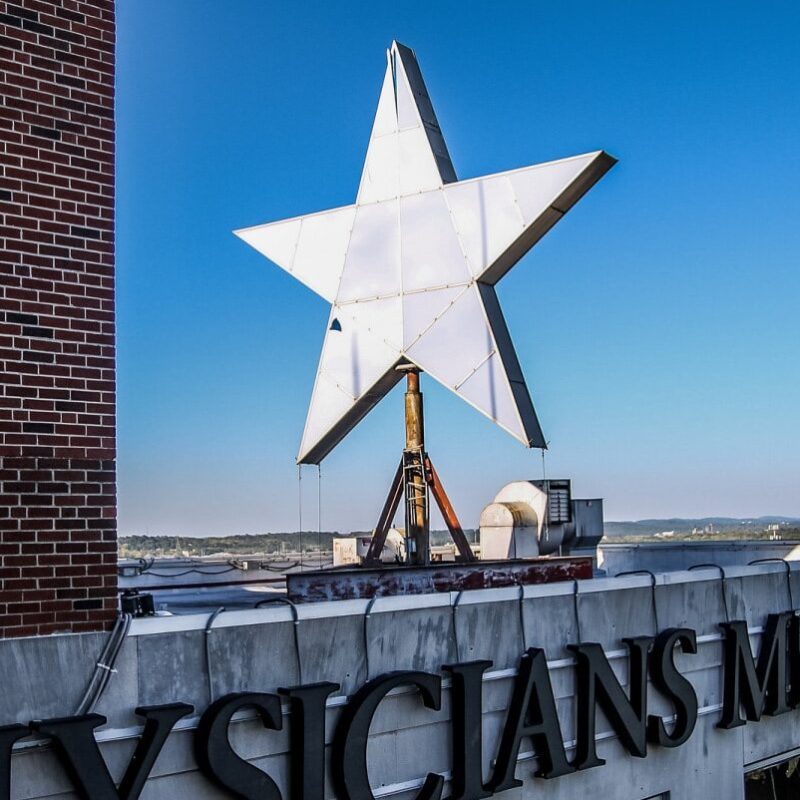 Iconic Carraway star coming down, final demolition beginning soon Iconic Carraway star coming down, final demolition beginning soon