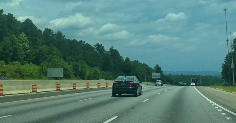 I-65 north bound lane closure happening in Shelby County on Oct 22-24 I-65 north bound lane closure happening in Shelby County on Oct 22-24