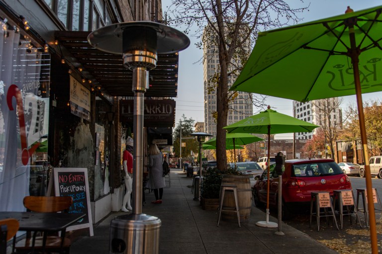 13 restaurants with heated patios in Birmingham 13 restaurants with heated patios in Birmingham