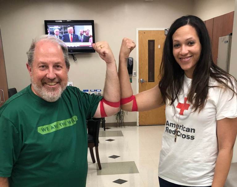 The American Red Cross is in desperate need of blood donations! The American Red Cross is in desperate need of blood donations!
