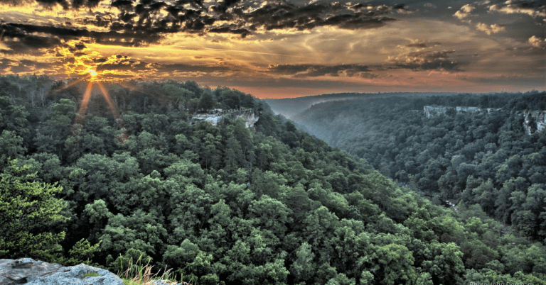 Win the ultimate spring getaway — Prizes over 00 Win the ultimate spring getaway — Prizes over 00