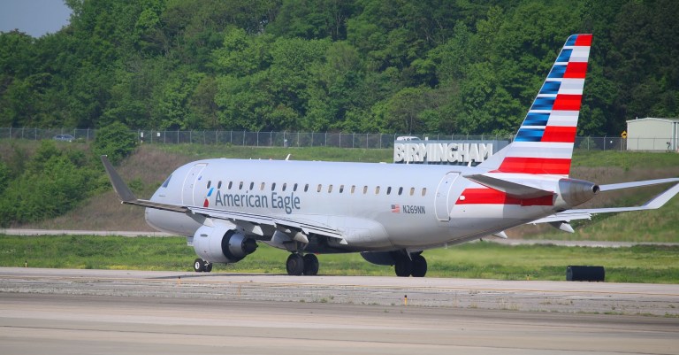 United and American adding flights and bigger planes for Crimson Tide football games United and American adding flights and bigger planes for Crimson Tide football games