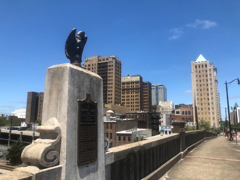 Birmingham’s 102 year old Rainbow Bridge closing to motorists because of safety concerns Birmingham’s 102 year old Rainbow Bridge closing to motorists because of safety concerns