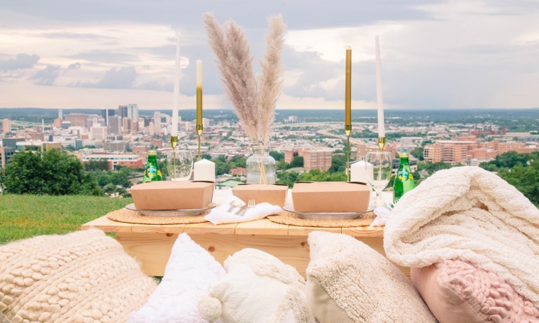 Your guide to luxury pop-up picnic companies in Birmingham Your guide to luxury pop-up picnic companies in Birmingham
