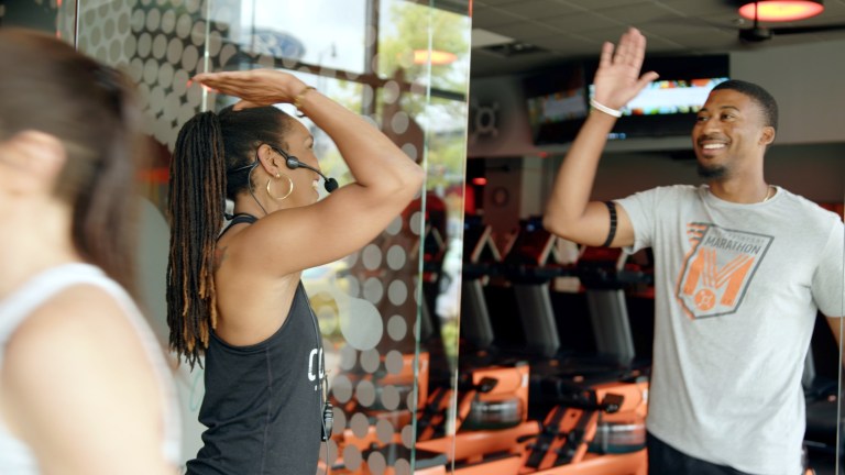It’s time for pumpkin spice + push ups—welcome fall with Orangetheory It’s time for pumpkin spice + push ups—welcome fall with Orangetheory