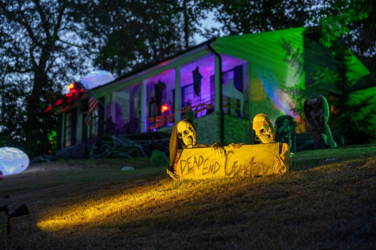 3 spooky tips for decorating your home in Birmingham this Halloween 3 spooky tips for decorating your home in Birmingham this Halloween