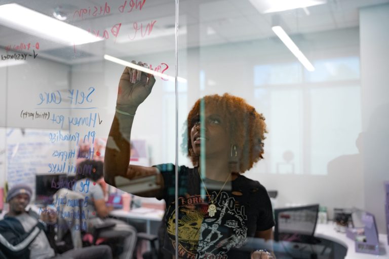 See how Auburn’s Entrepreneurship Program is encouraging new business growth in Alabama See how Auburn’s Entrepreneurship Program is encouraging new business growth in Alabama