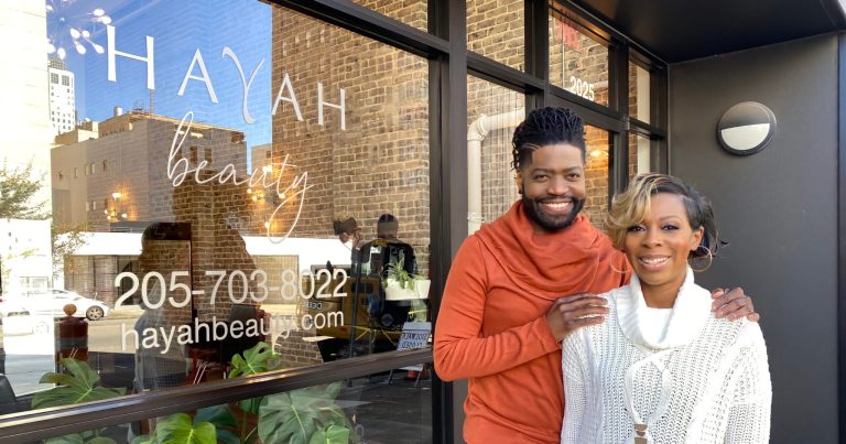 Small Biz Monday: get creative styles for your crown at Hayah Beauty Small Biz Monday: get creative styles for your crown at Hayah Beauty