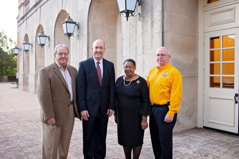 3 local heroes + important nonprofits Samford Medallion Awards celebrated 3 local heroes + important nonprofits Samford Medallion Awards celebrated