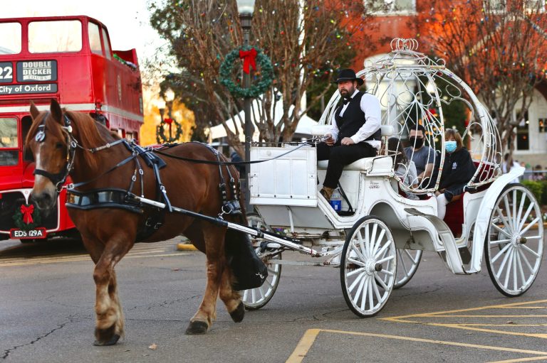 5 reasons you need to put Oxford, MS on your holiday must-visit list Dec. 1-12 5 reasons you need to put Oxford, MS on your holiday must-visit list Dec. 1-12